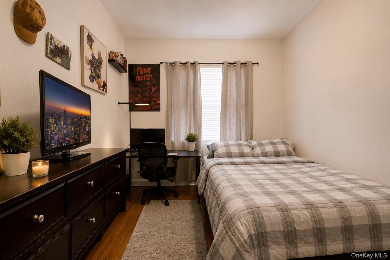 Single Family E 181 Street Bronx, NY 10457, MLS-1021165-10