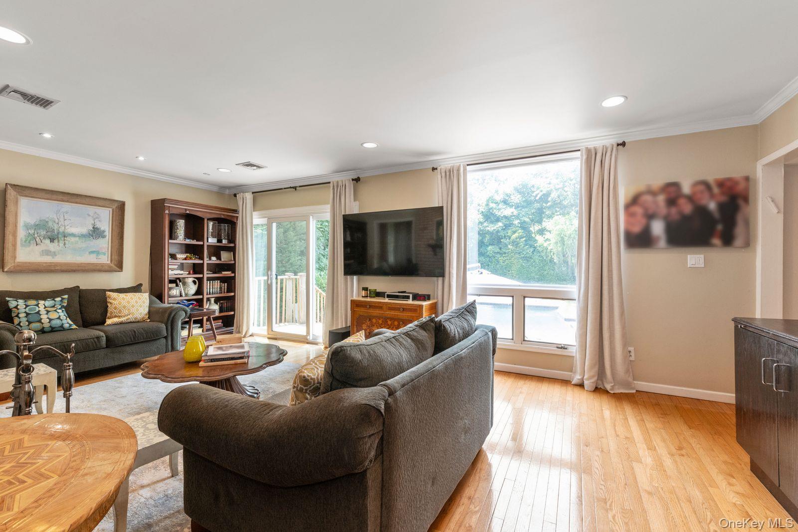 Single Family Margaret Avenue  Nassau County, NY 11559, MLS-1021202-9