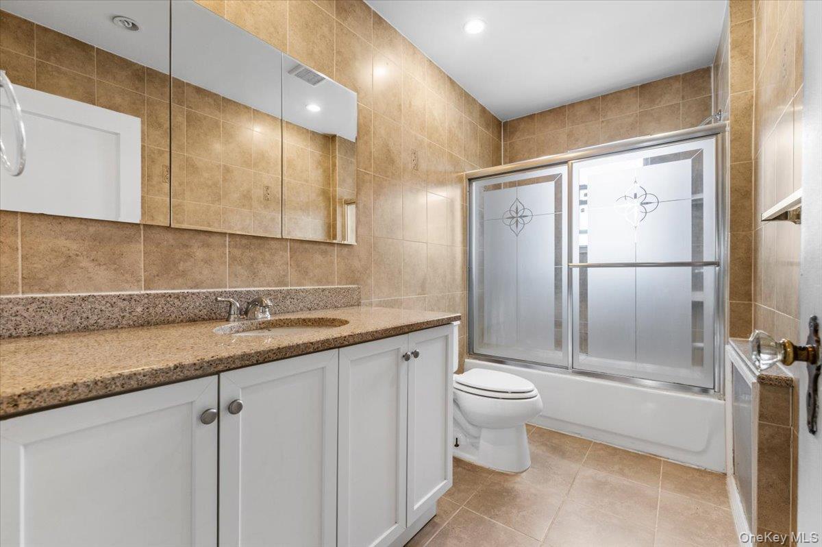 Single Family 84th Avenue  Queens, NY 11432, MLS-1021213-14