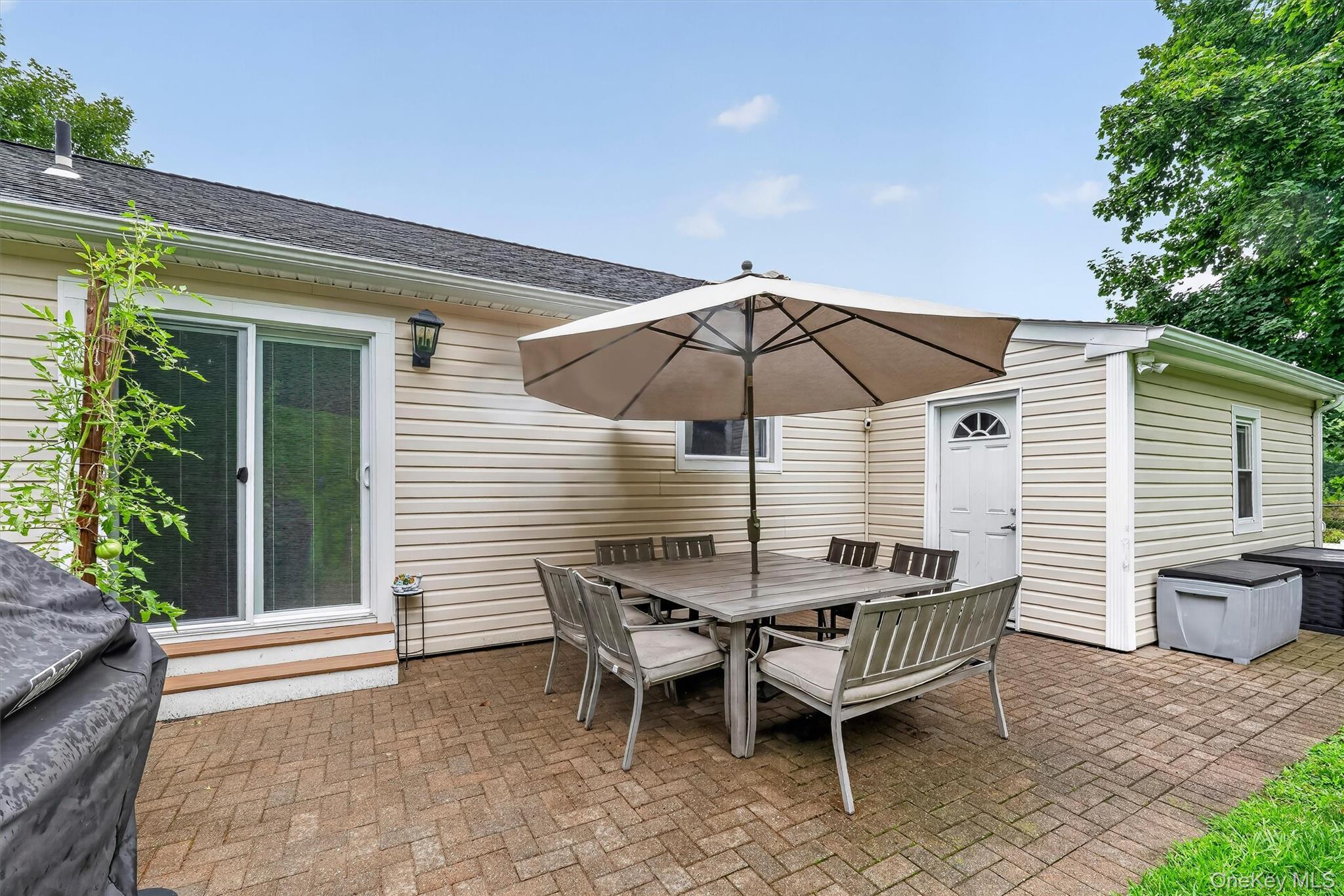 Single Family Durrin Avenue  Westchester County, NY 10567, MLS-1021216-25