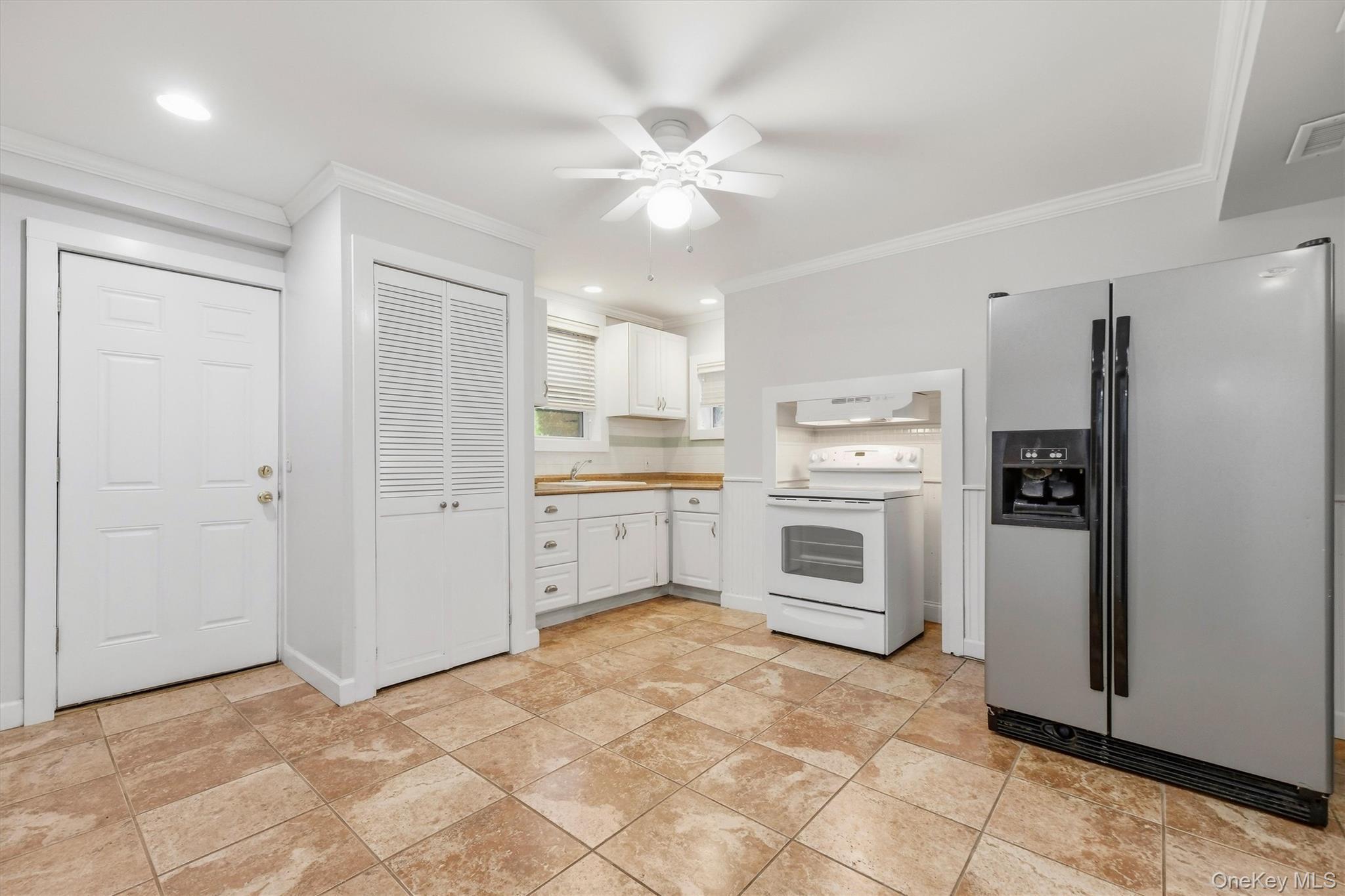 Single Family Boyce Street  Dutchess County, NY 12508, MLS-1021225-33