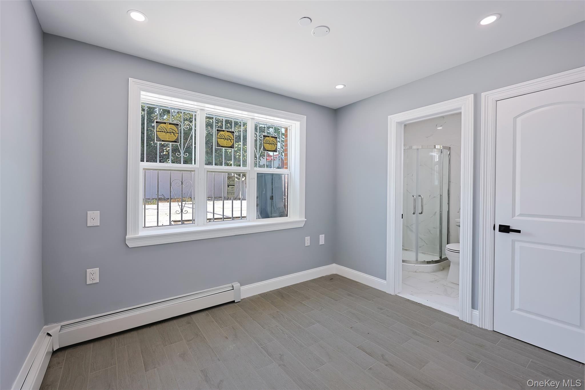 Single Family E 225th Street Bronx, NY 10466, MLS-1021227-22