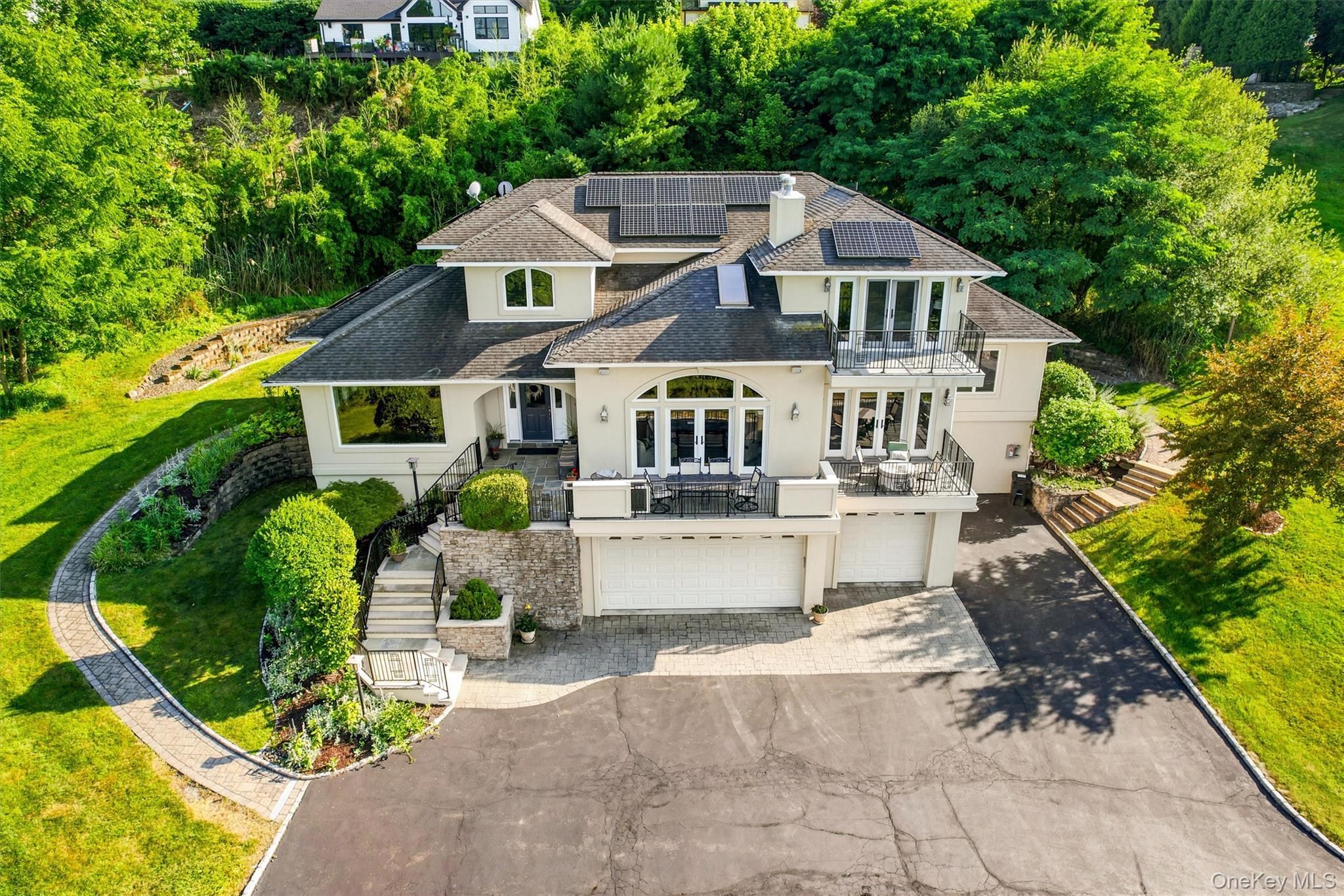 Single Family Half Moon Ridge Orange County, NY 12520, MLS-1021232-3