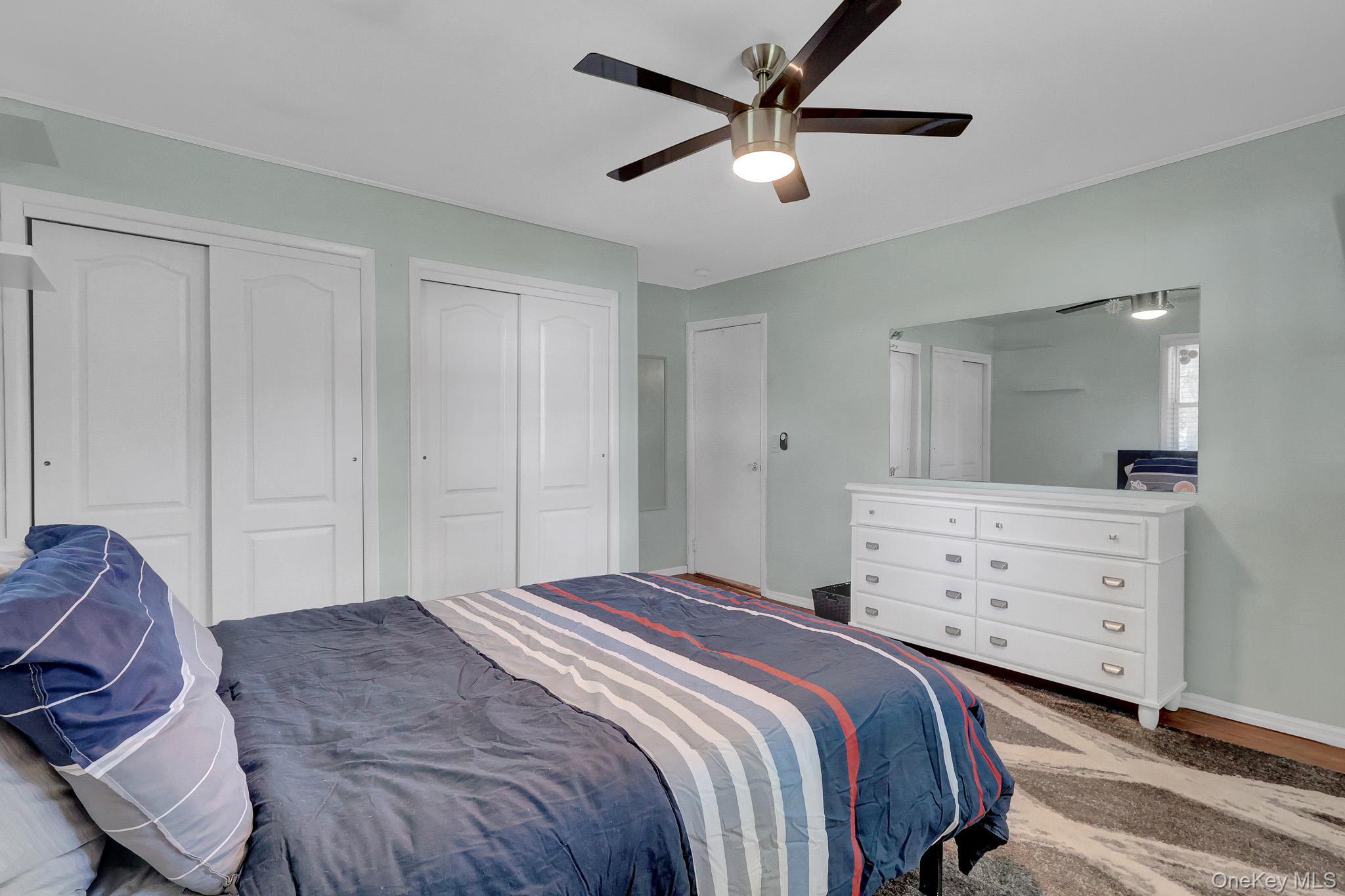 Single Family Lincoln Drive Suffolk County, NY 11951, MLS-1021242-20