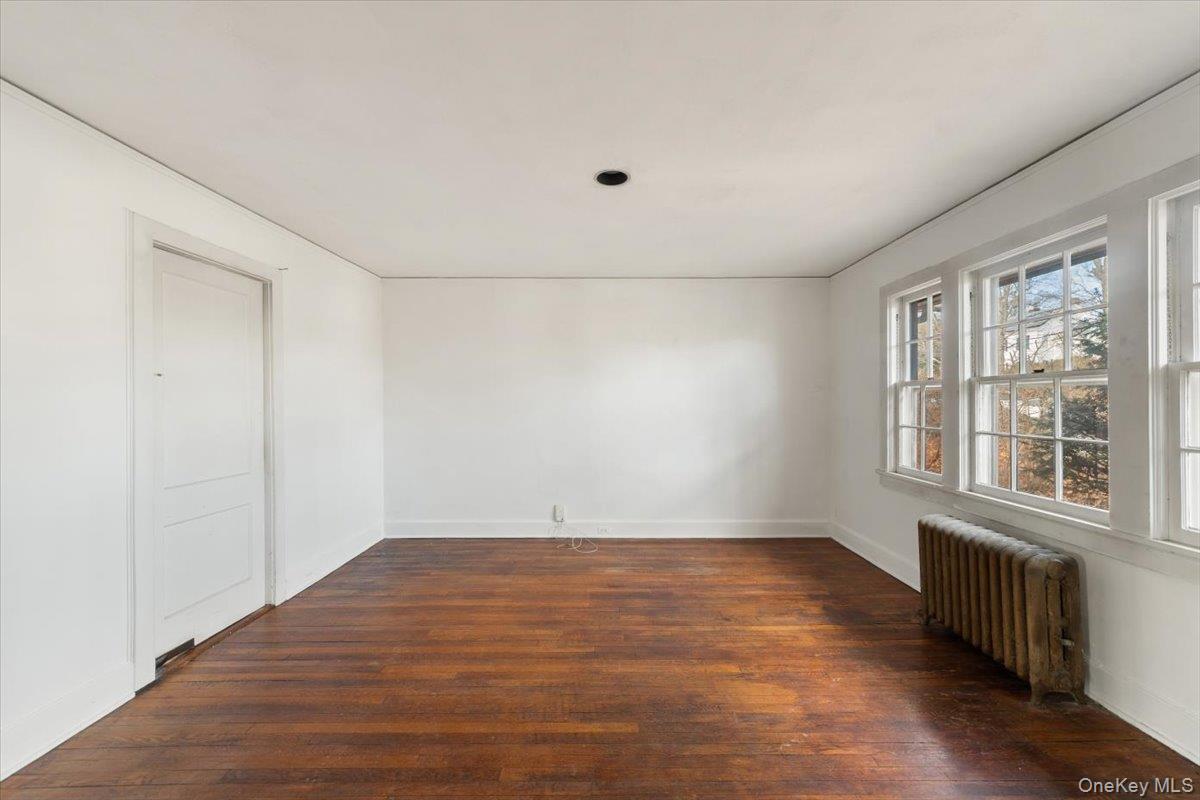 Single Family W 263rd Street Bronx, NY 10471, MLS-1021304-11