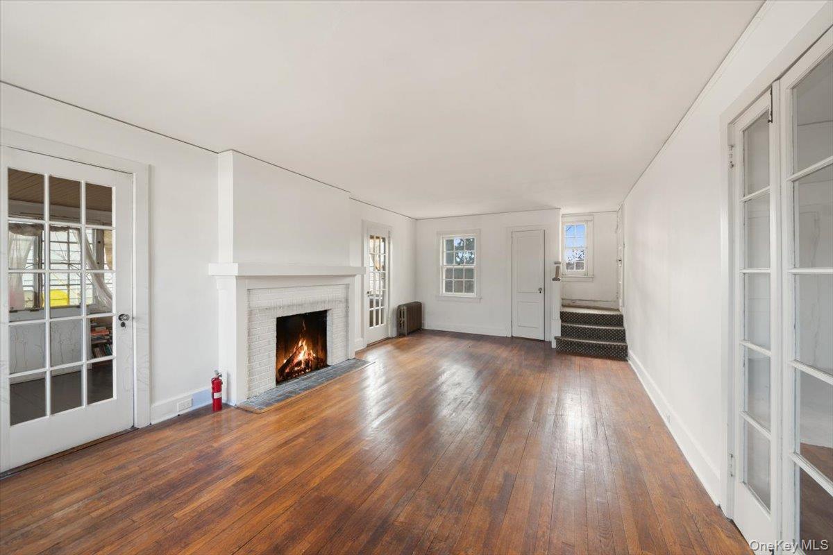 Single Family W 263rd Street Bronx, NY 10471, MLS-1021304-3