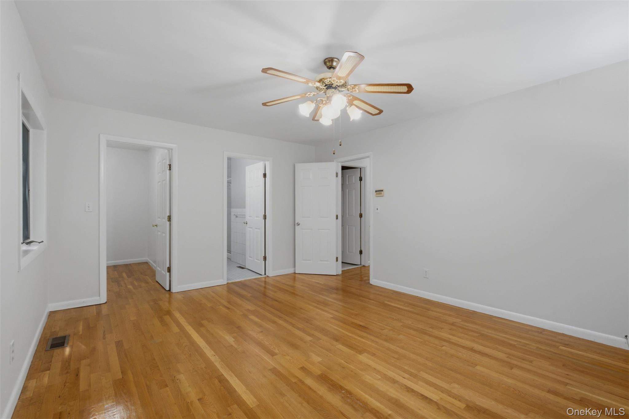 Single Family S State Road Westchester County, NY 10510, MLS-1021305-18