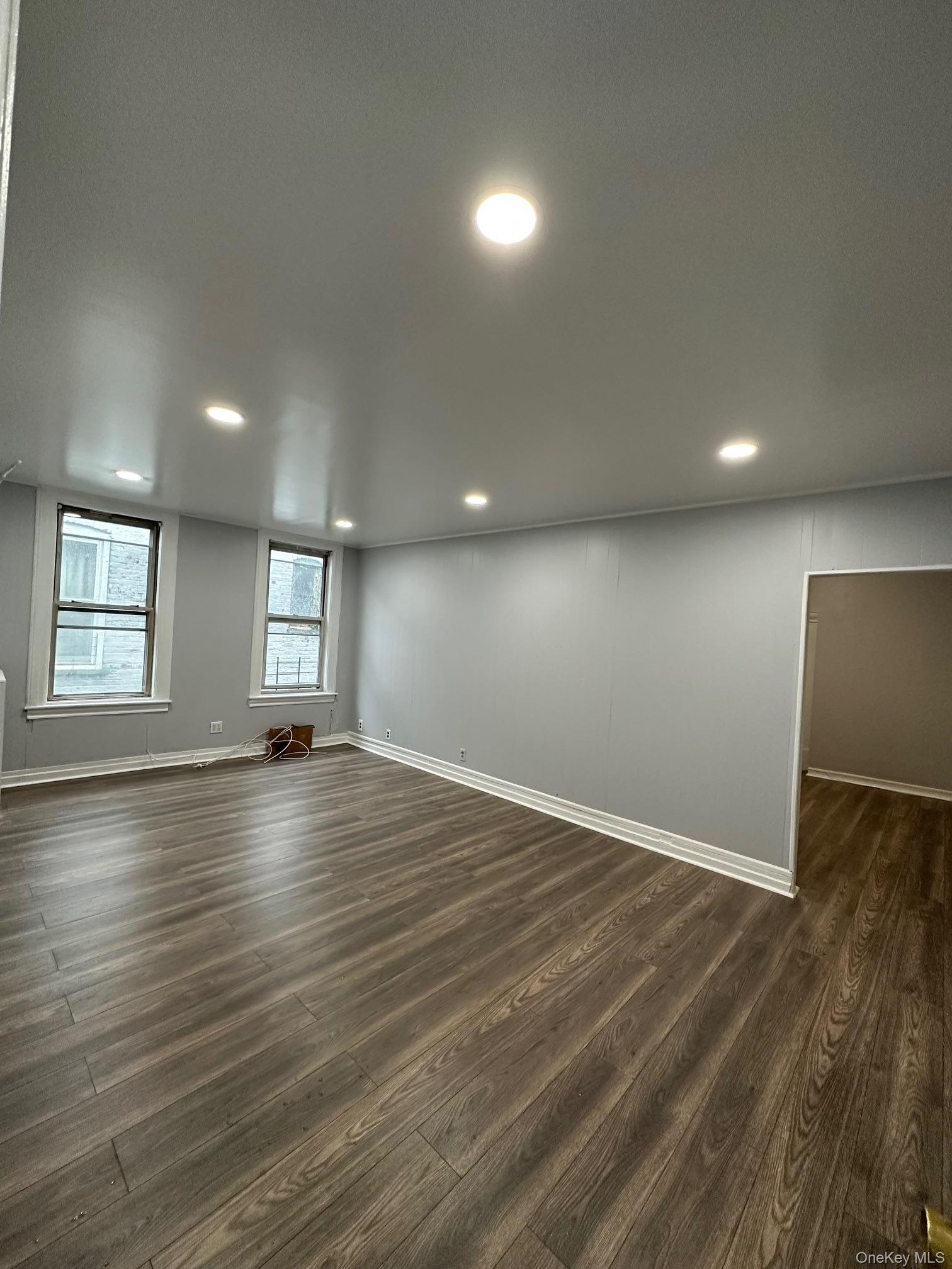 Single Family Ward Avenue Bronx, NY 10472, MLS-1021310-5