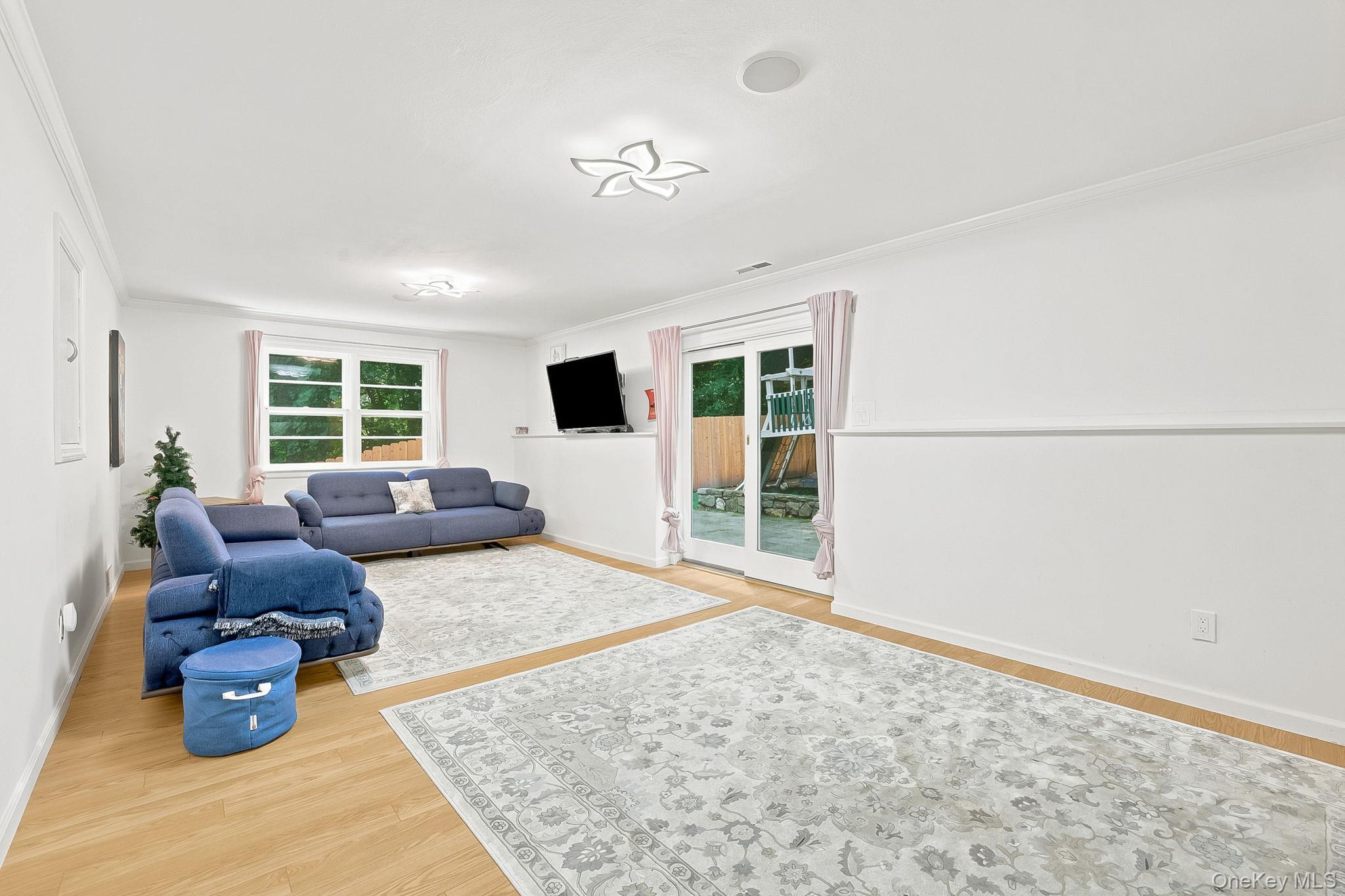 Single Family Hickory Hill Drive  Westchester County, NY 10522, MLS-1021341-23