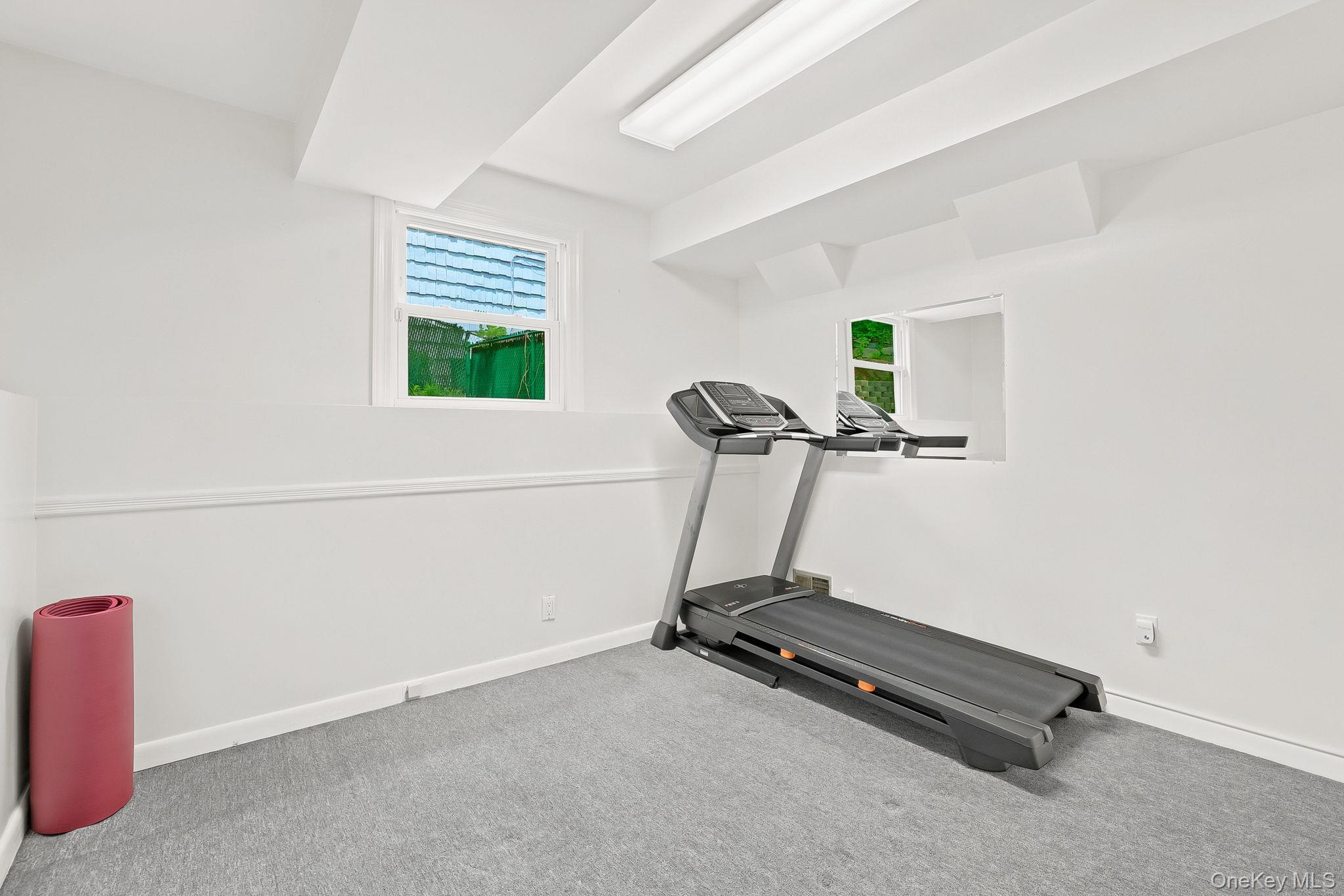 Single Family Hickory Hill Drive  Westchester County, NY 10522, MLS-1021341-26