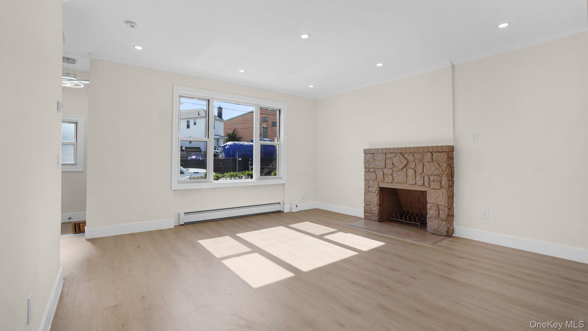 Single Family Gunther Avenue  Bronx, NY 10469, MLS-1021352-10