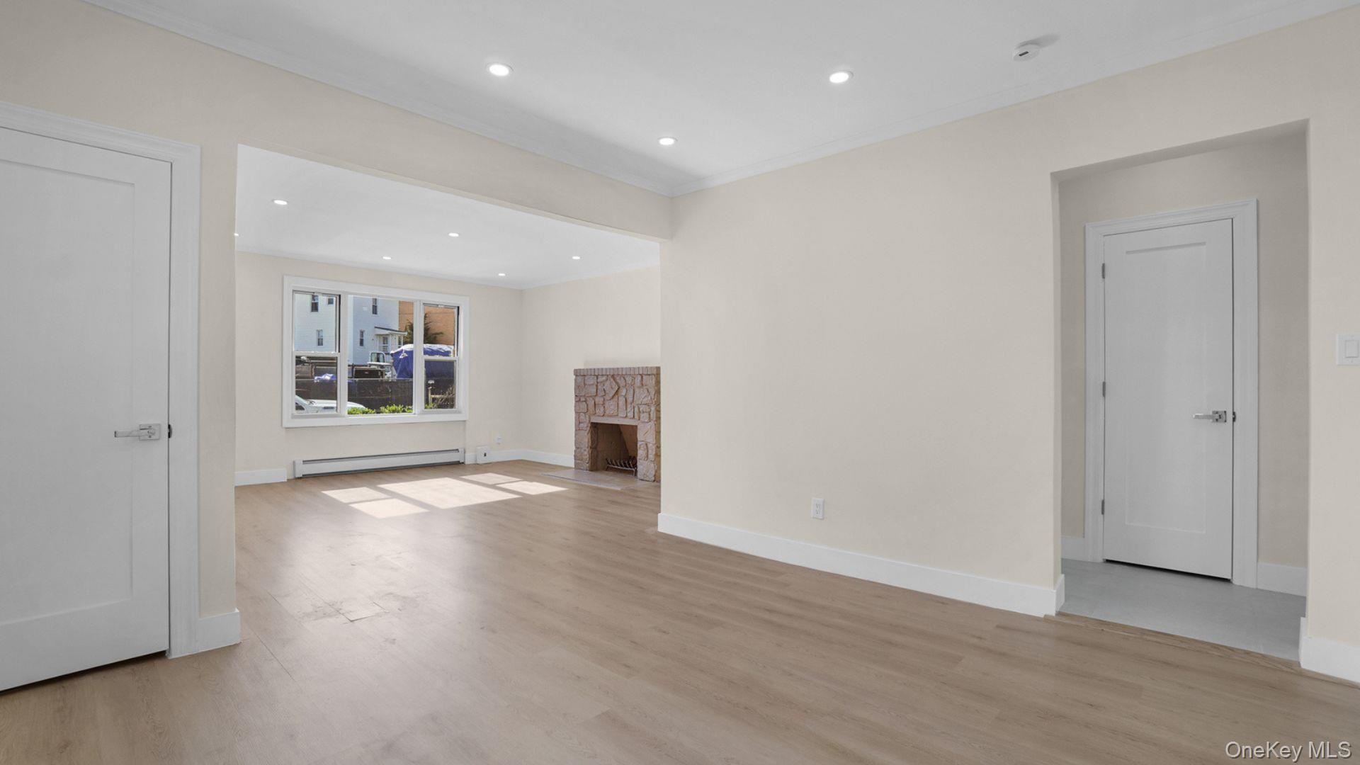 Single Family Gunther Avenue  Bronx, NY 10469, MLS-1021352-12