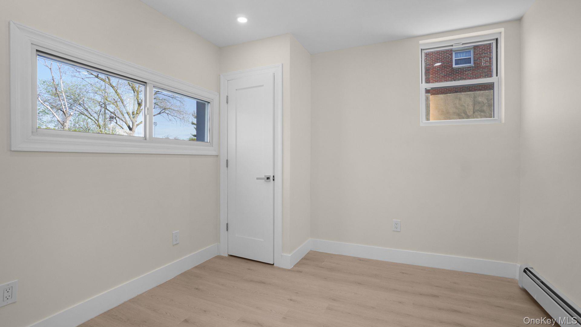Single Family Gunther Avenue  Bronx, NY 10469, MLS-1021352-18