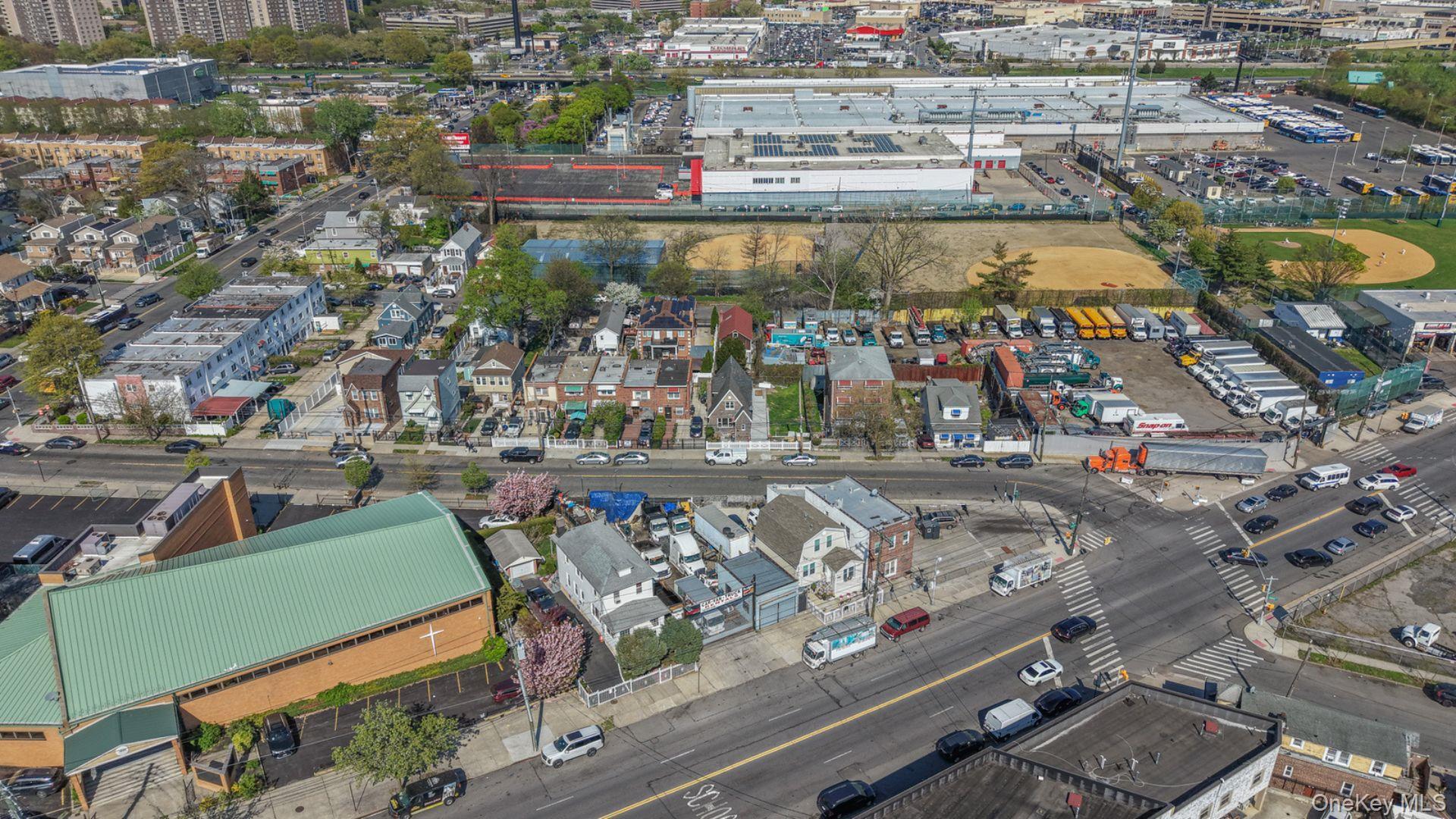 Single Family Gunther Avenue  Bronx, NY 10469, MLS-1021352-35