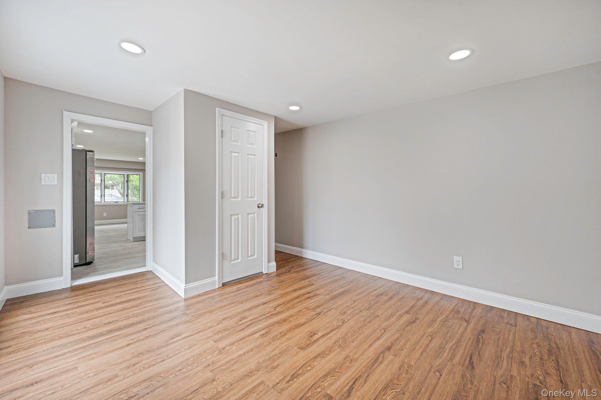 Single Family Lombardy Boulevard Suffolk County, NY 11706, MLS-1021372-12