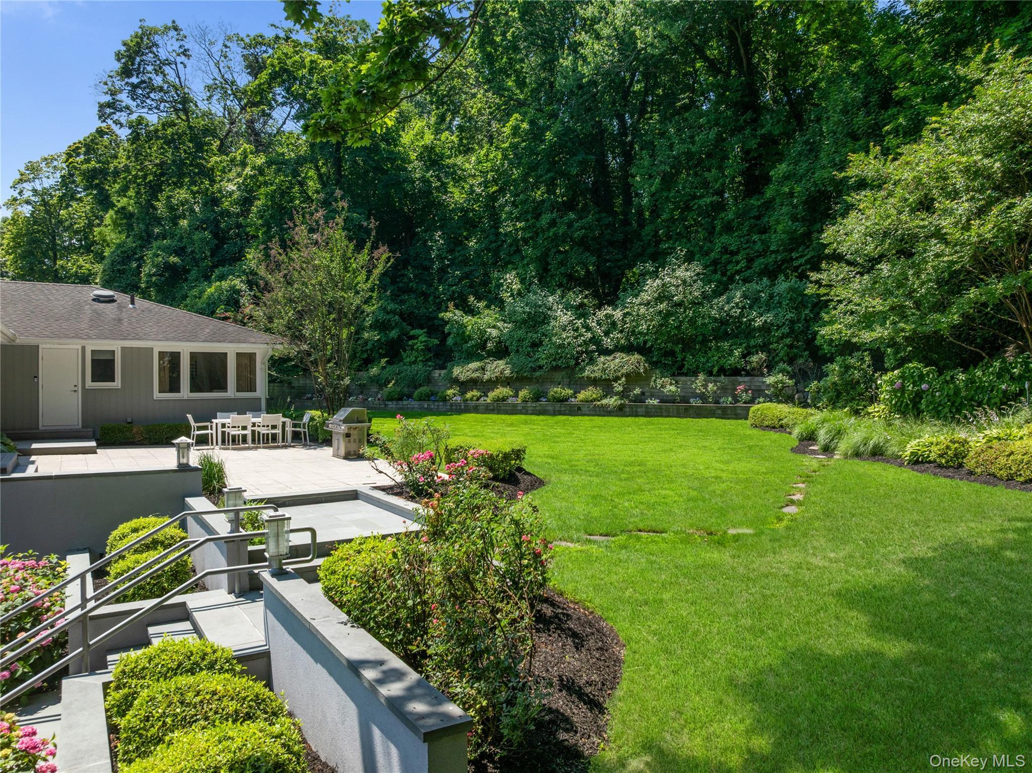 Single Family E Shore Road Nassau County, NY 11023, MLS-1021374-21