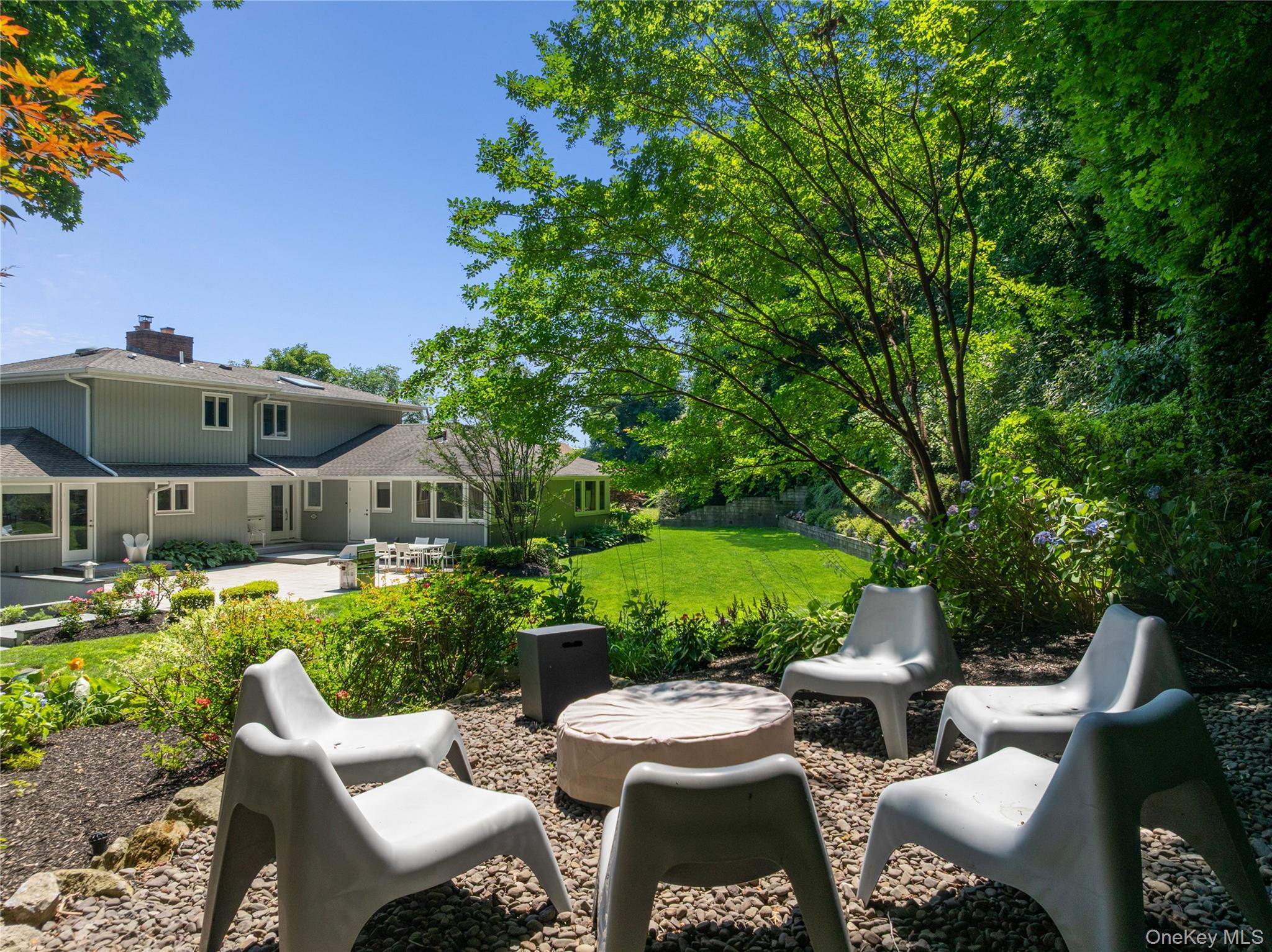 Single Family E Shore Road Nassau County, NY 11023, MLS-1021374-26