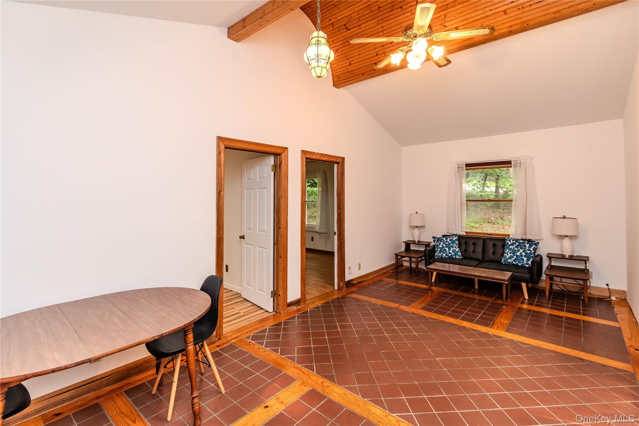 Single Family Canary Hill Road Ulster County, NY 12401, MLS-1021400-17