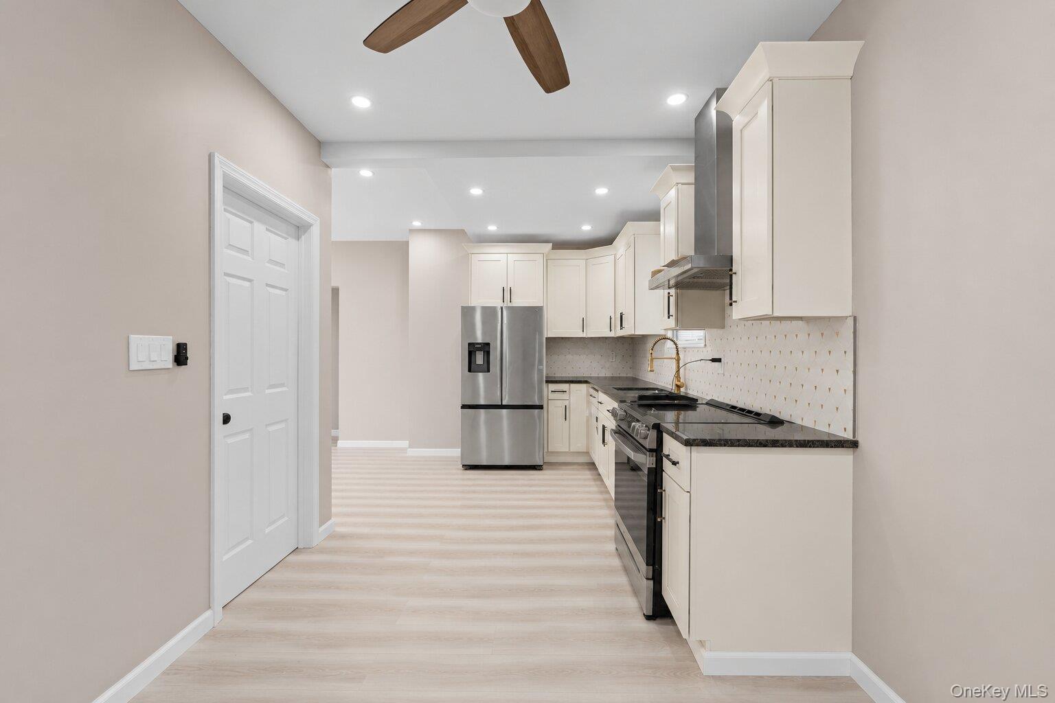 Single Family Newman Avenue Bronx, NY 10473, MLS-1021403-9
