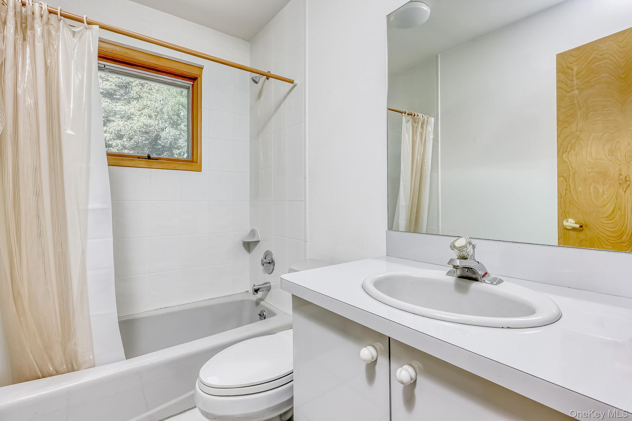 Single Family Zeck Court  Rockland County, NY 10901, MLS-1021410-19