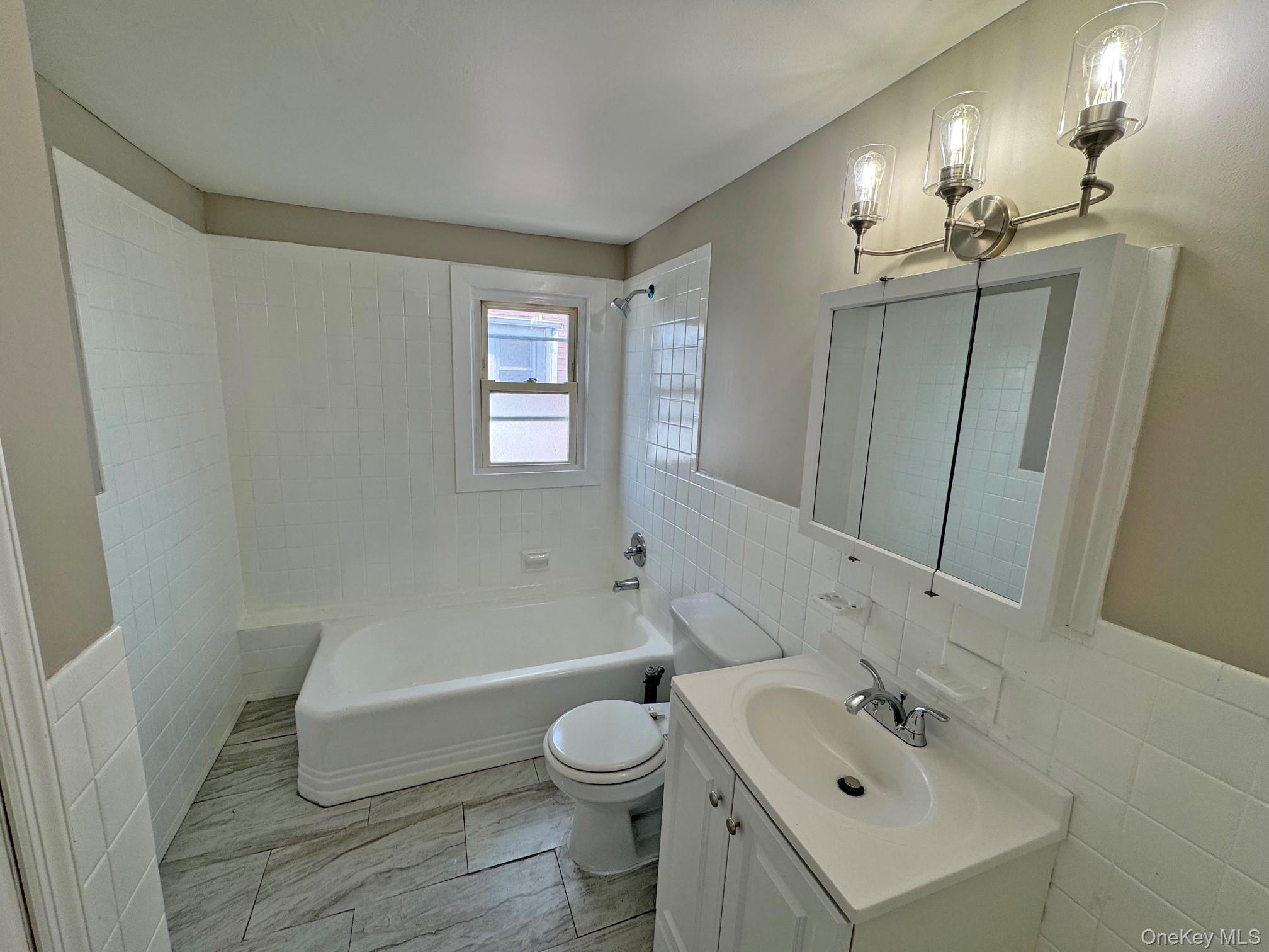 Single Family 204th Street Queens, NY 11412, MLS-1021426-24