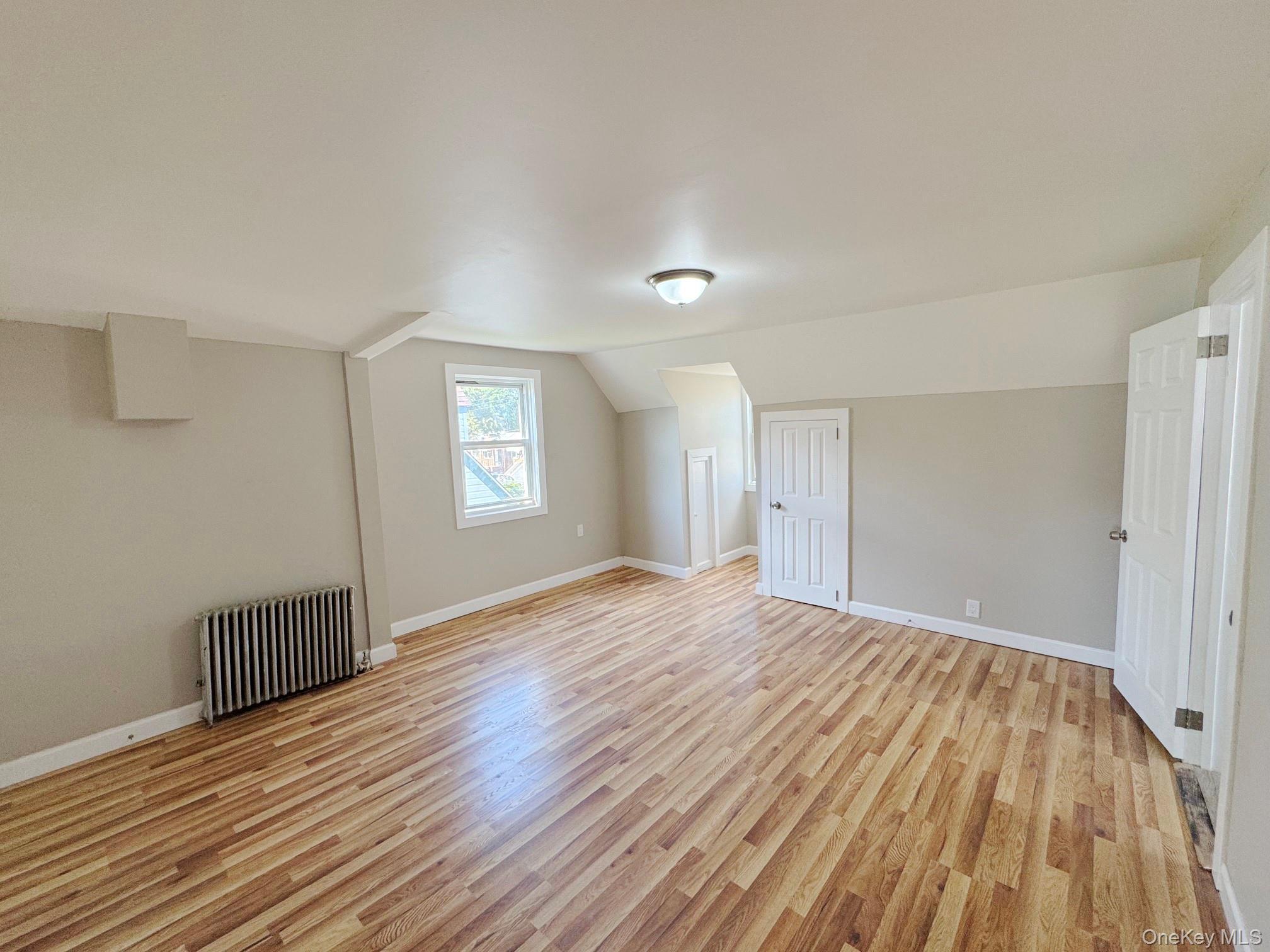 Single Family 204th Street Queens, NY 11412, MLS-1021426-25