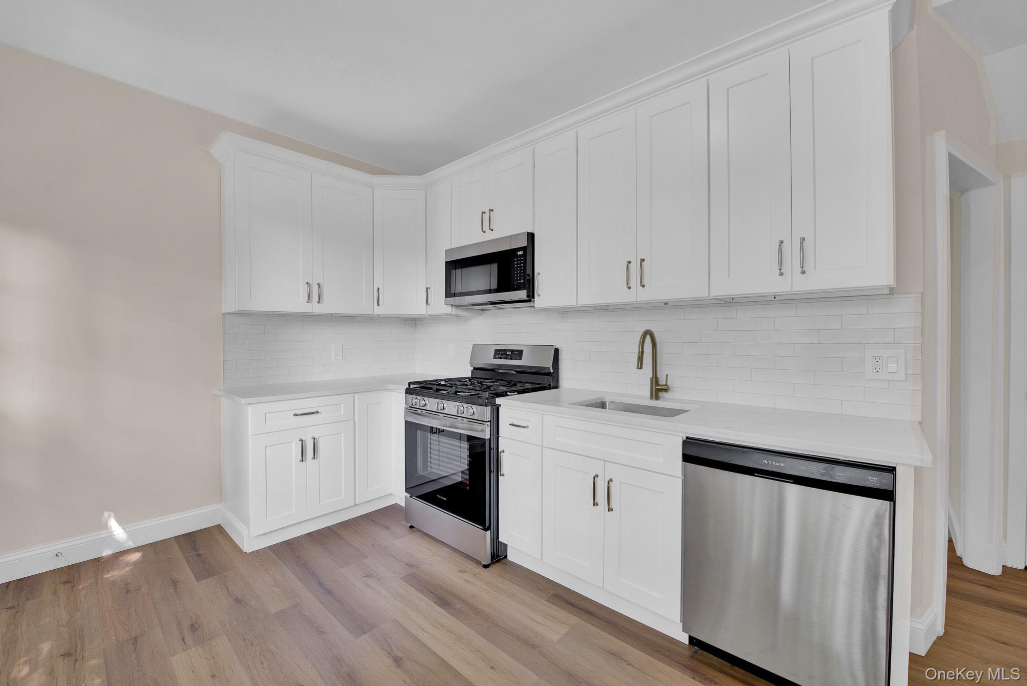 Single Family 91st Drive Queens, NY 11421, MLS-1021428-14