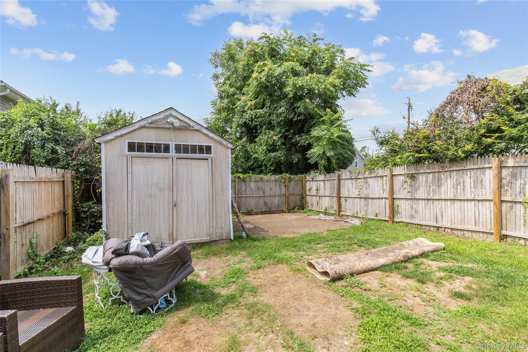 Single Family Perry Avenue Nassau County, NY 11709, MLS-1021442-16