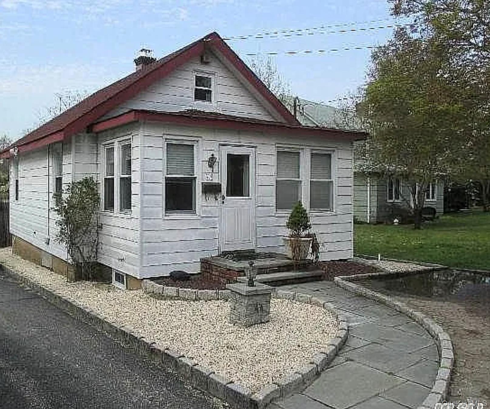 Single Family Perry Avenue  Nassau County, NY 11709, MLS-1021442-18