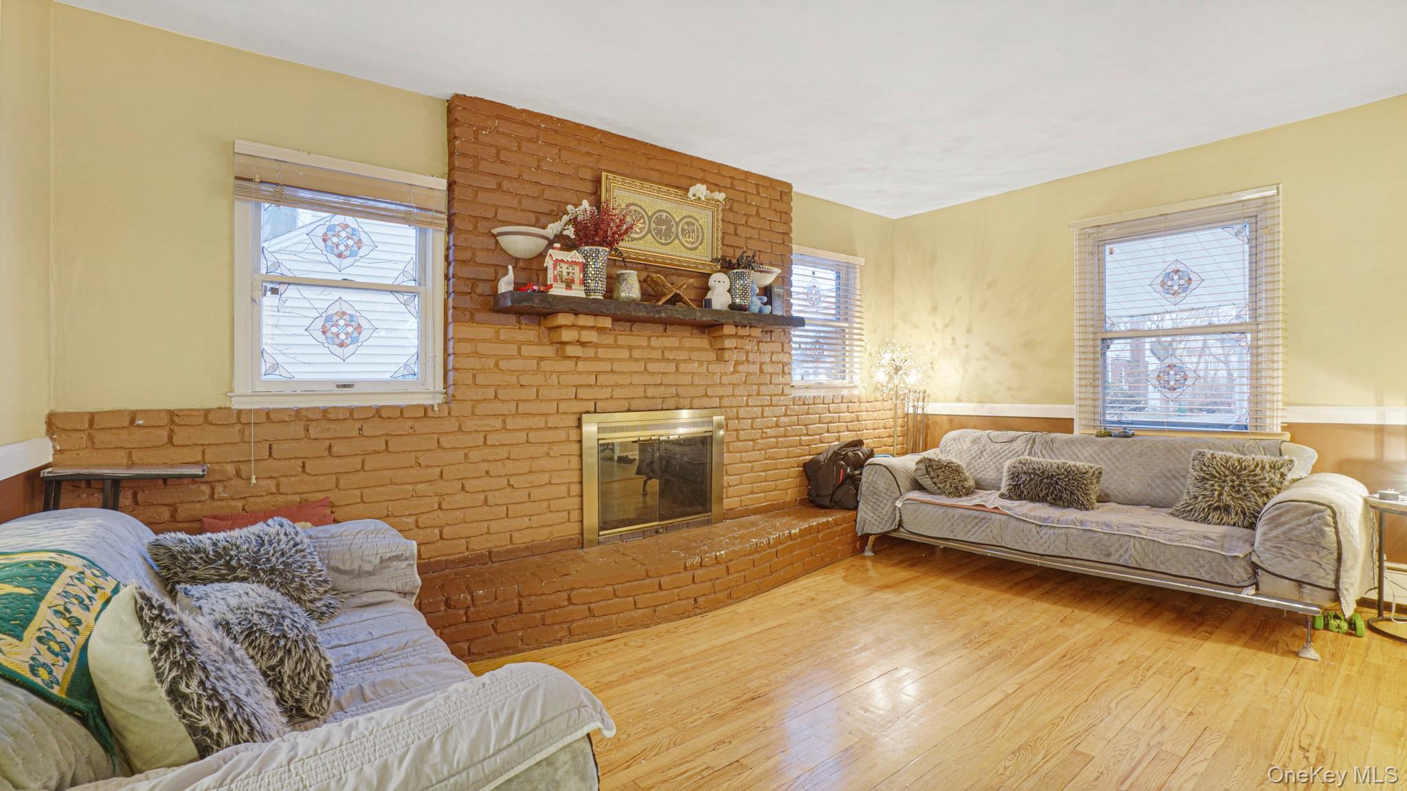 Single Family Camp Avenue Nassau County, NY 11710, MLS-1021470-6