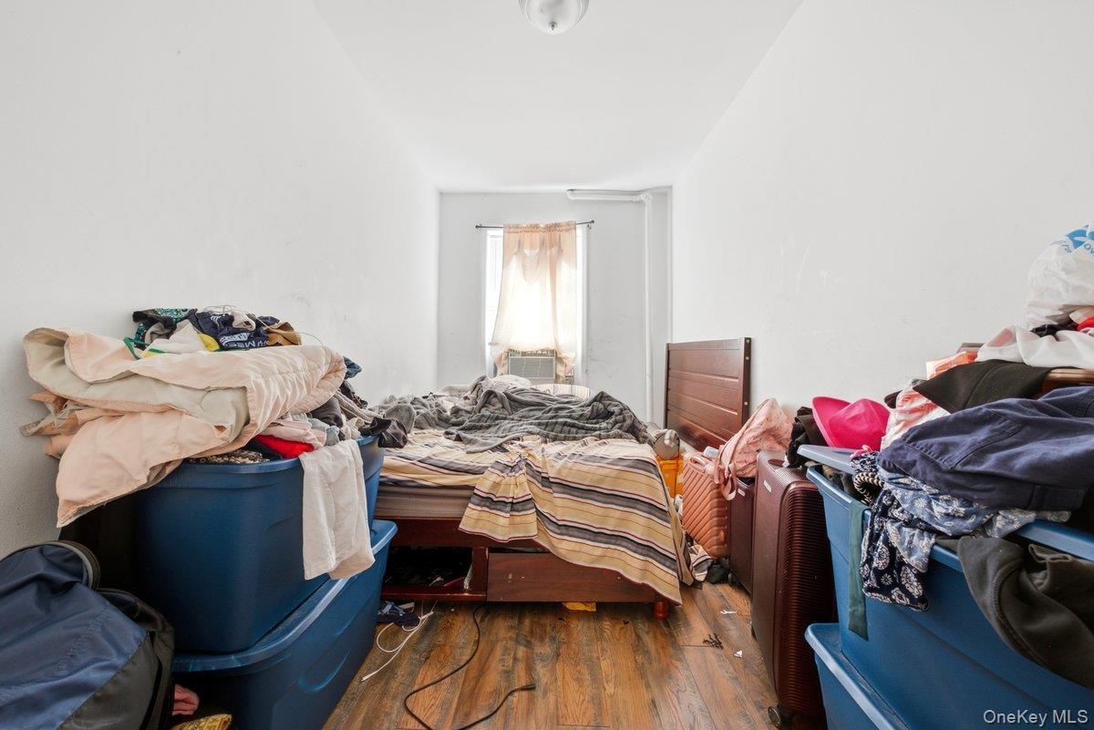 Single Family Villa Avenue Bronx, NY 10468, MLS-1021472-20