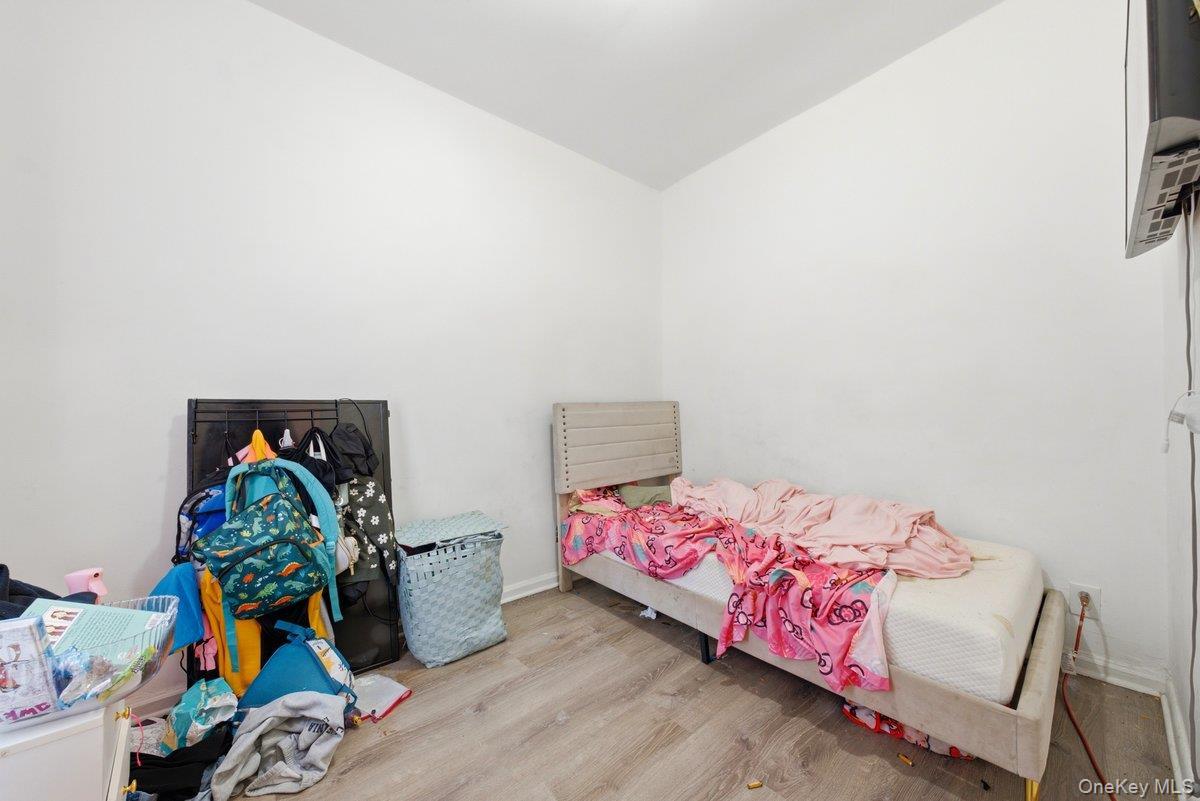 Single Family Villa Avenue Bronx, NY 10468, MLS-1021472-28