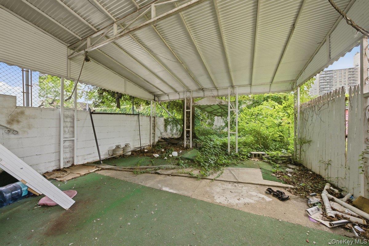 Single Family Villa Avenue Bronx, NY 10468, MLS-1021472-35