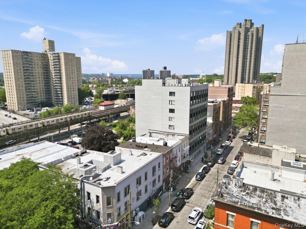 Single Family Villa Avenue Bronx, NY 10468, MLS-1021472-38