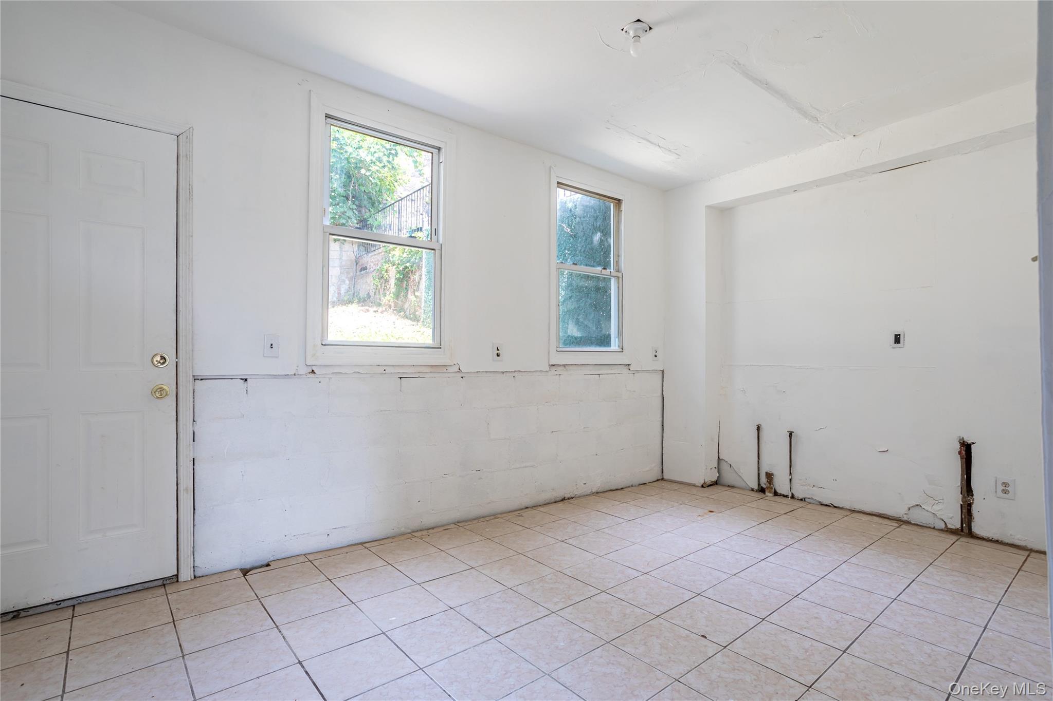 Single Family Grove Street Staten Island, NY 10304, MLS-1021486-6