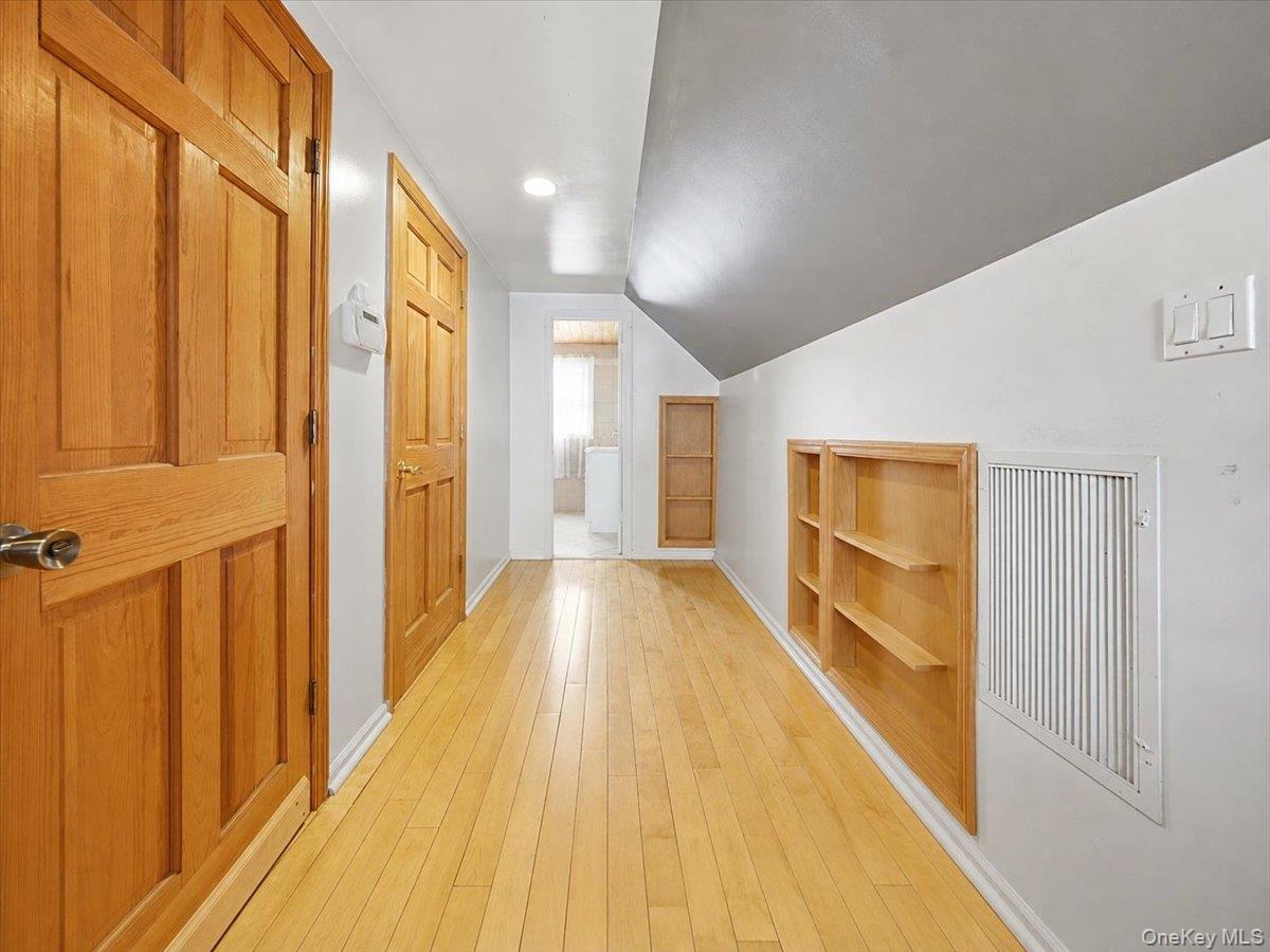 Single Family E Riviera Drive  Suffolk County, NY 11757, MLS-1021495-14