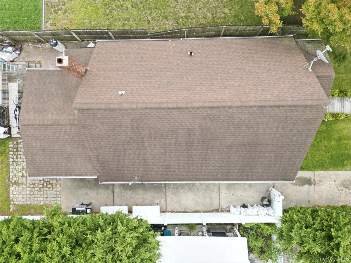 Single Family E Riviera Drive  Suffolk County, NY 11757, MLS-1021495-23