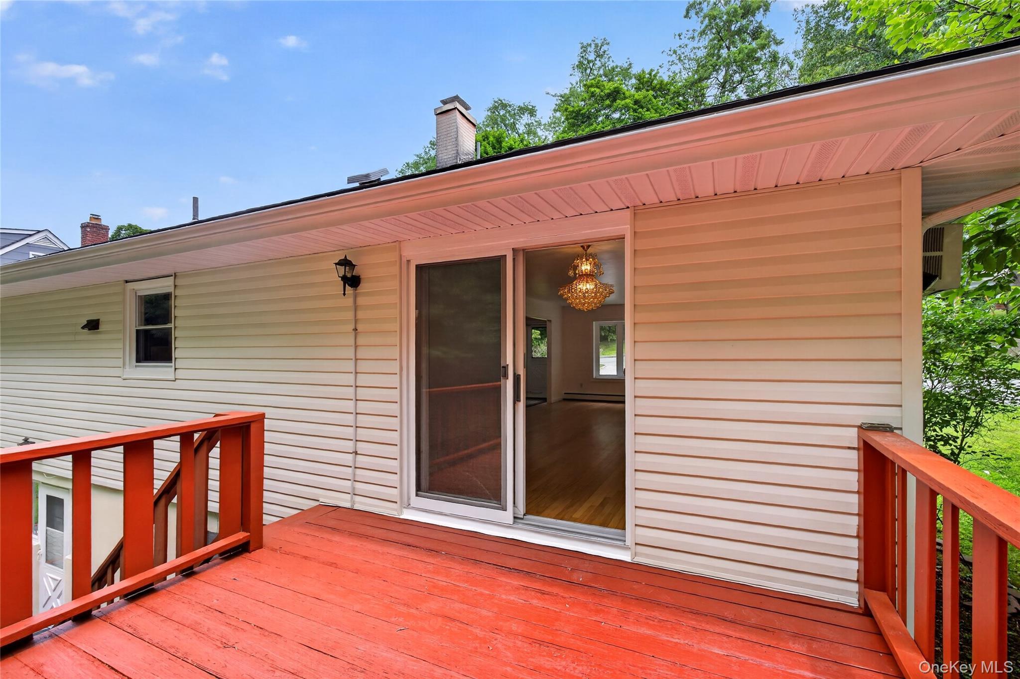 Single Family Greenwood Lane  Westchester County, NY 10607, MLS-1021512-13