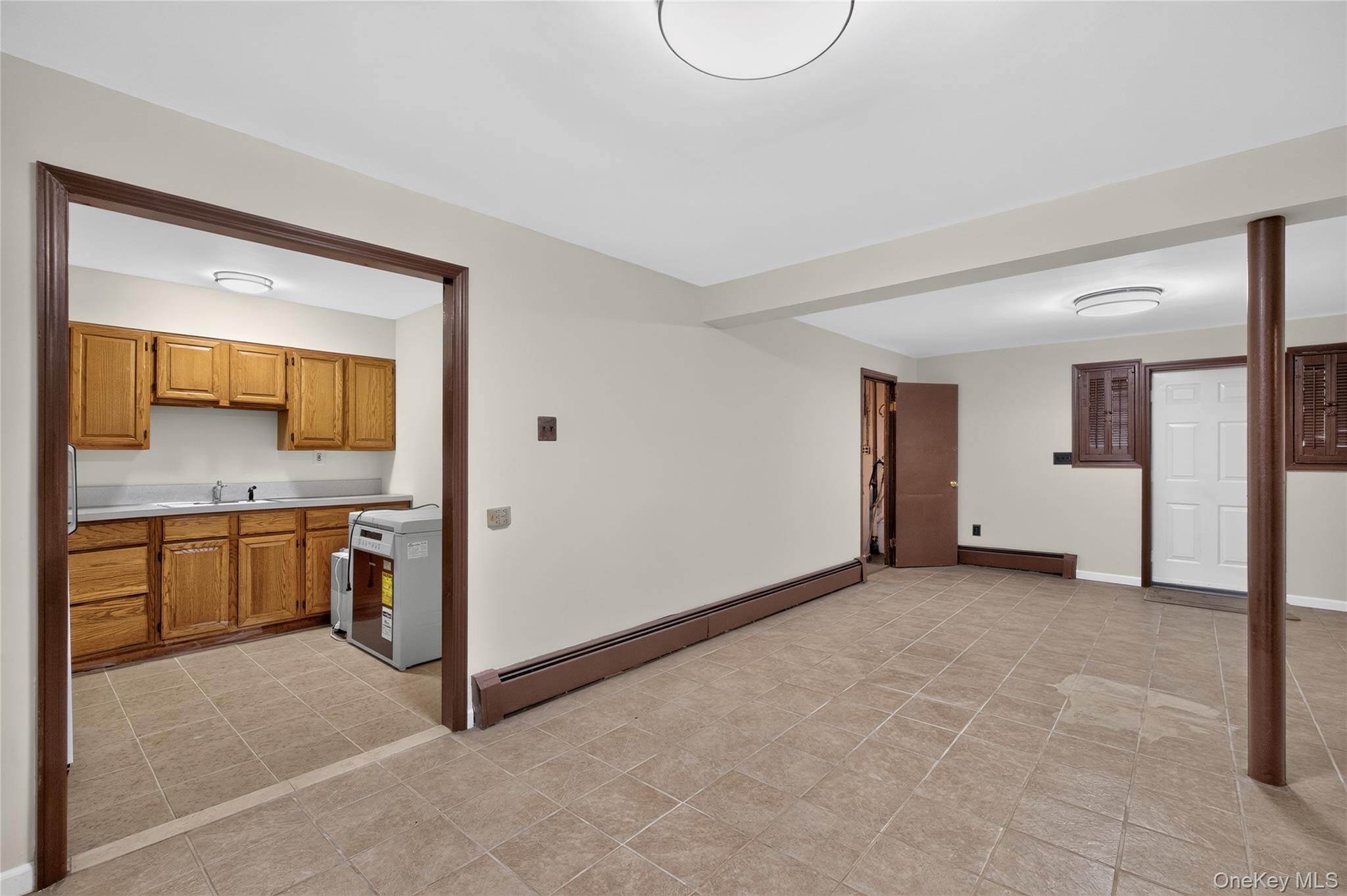 Single Family Greenwood Lane  Westchester County, NY 10607, MLS-1021512-8