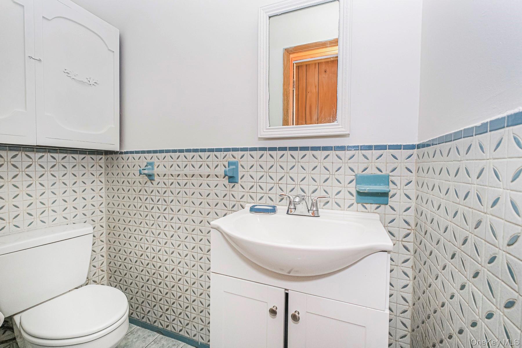 Single Family Highview Avenue Staten Island, NY 10301, MLS-1021535-14