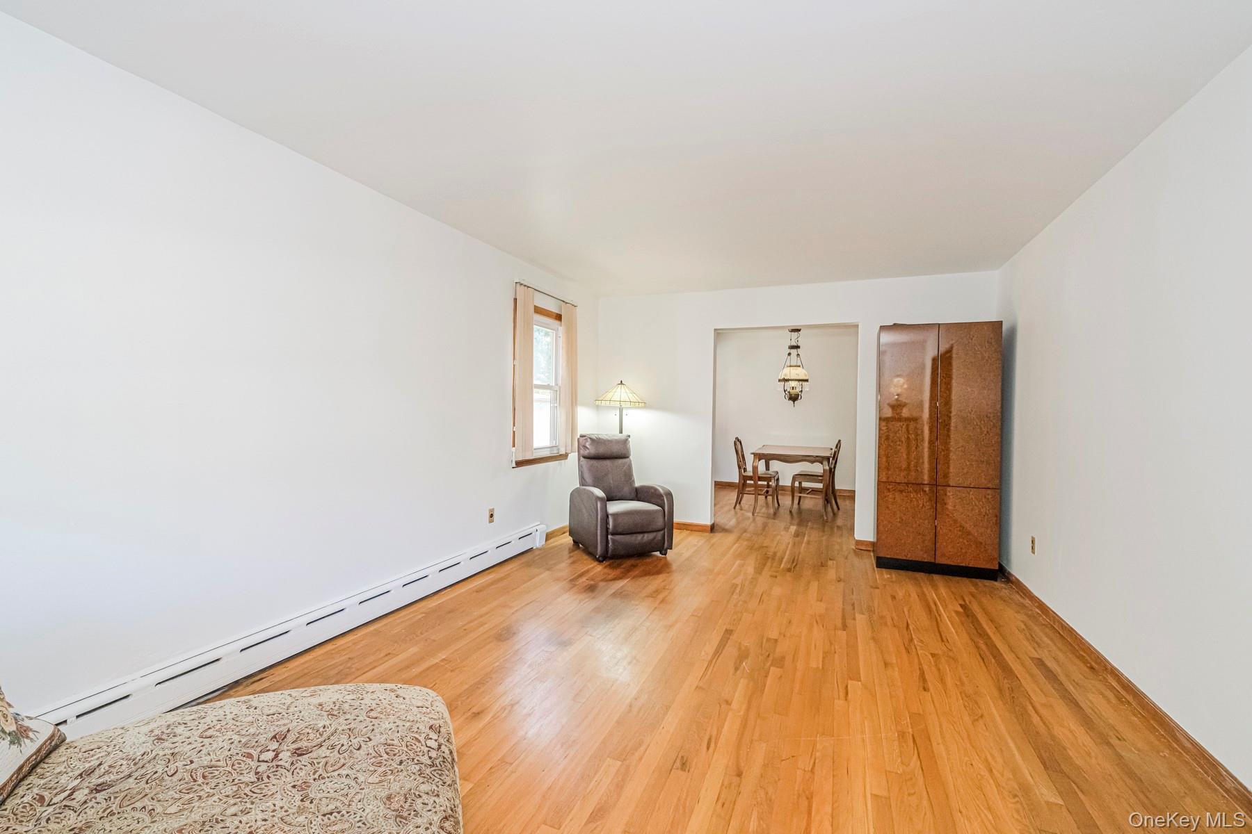 Single Family Highview Avenue Staten Island, NY 10301, MLS-1021535-2