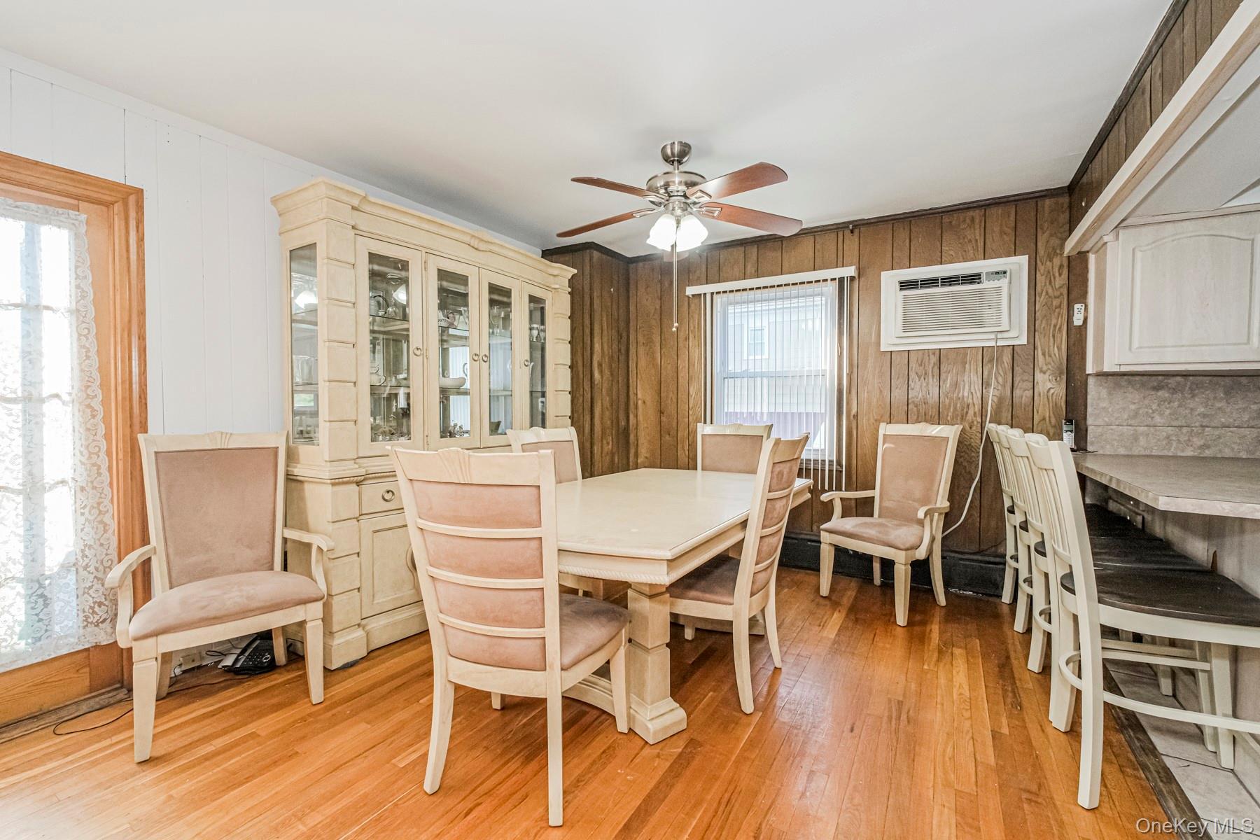 Single Family Highview Avenue Staten Island, NY 10301, MLS-1021535-8