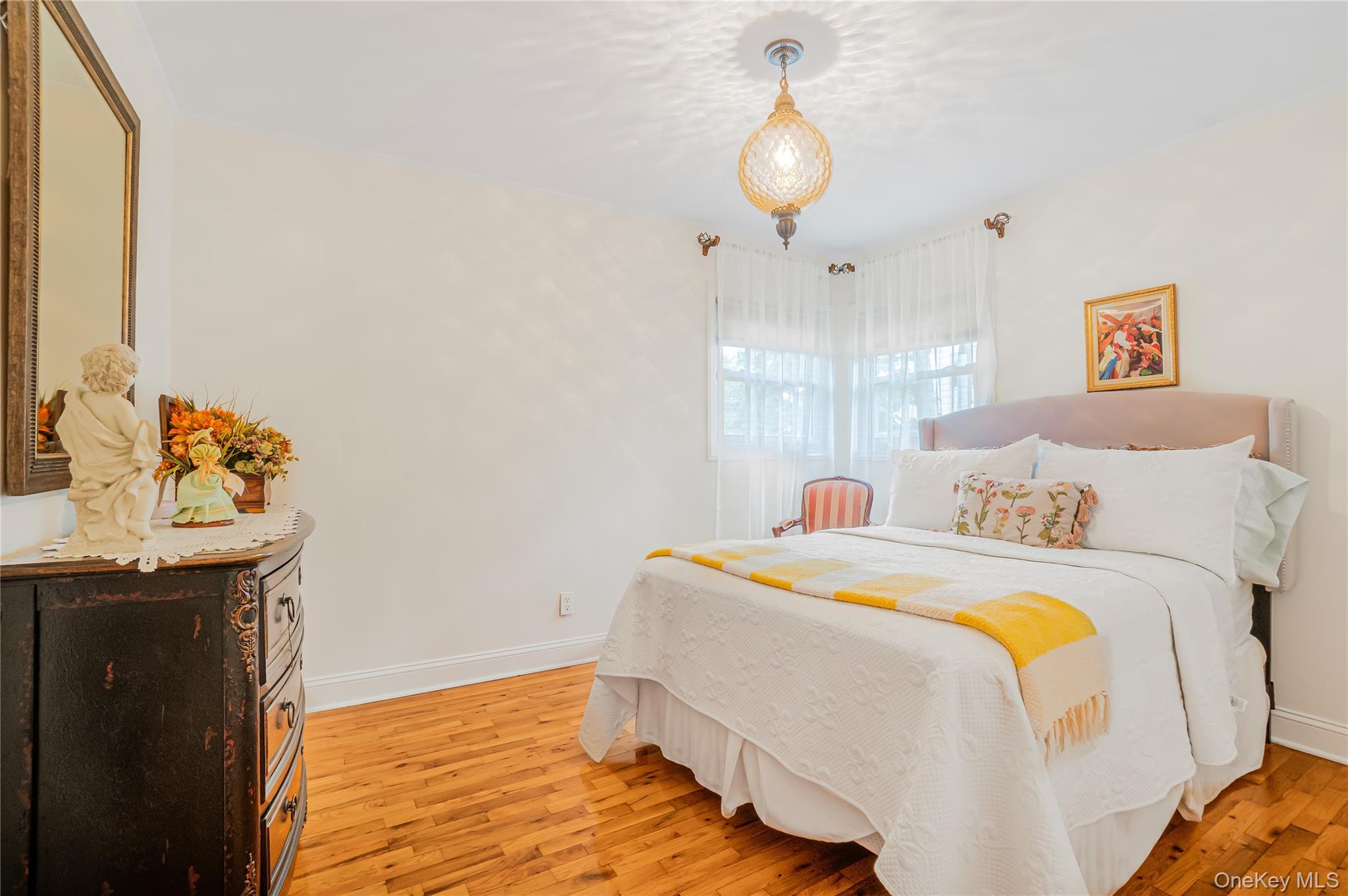 Single Family Stewart Road Queens, NY 11427, MLS-1021559-11