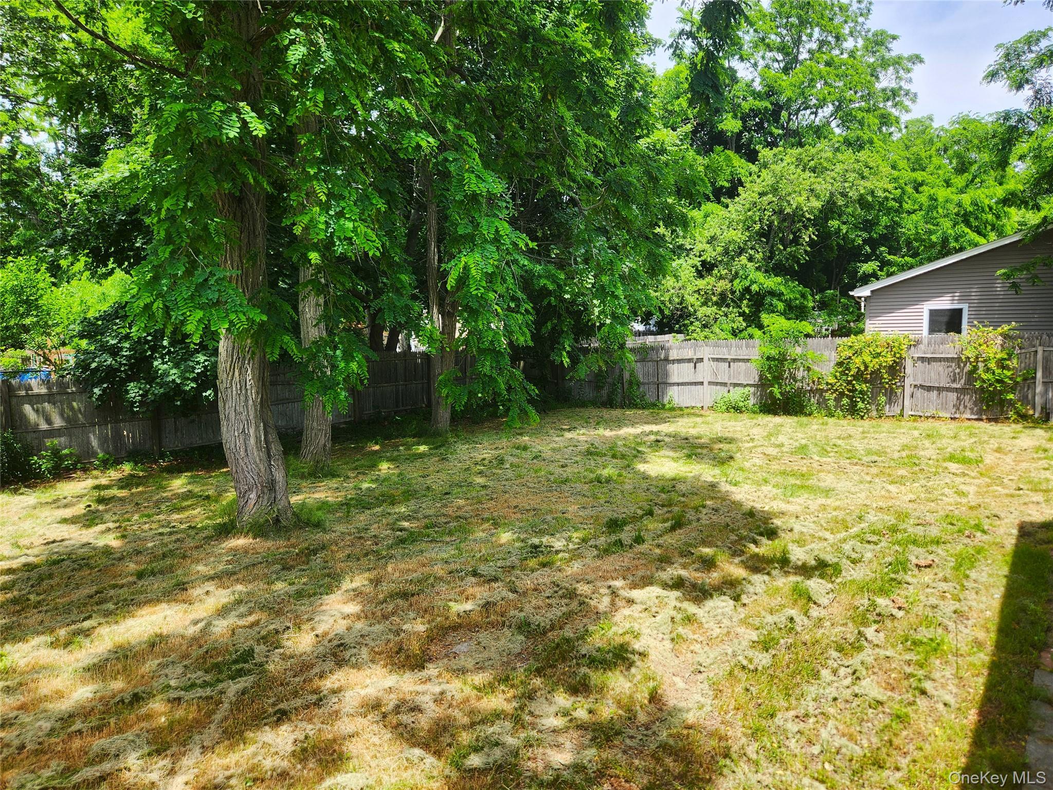 Single Family Taylor Avenue  Suffolk County, NY 11772, MLS-1021579-13