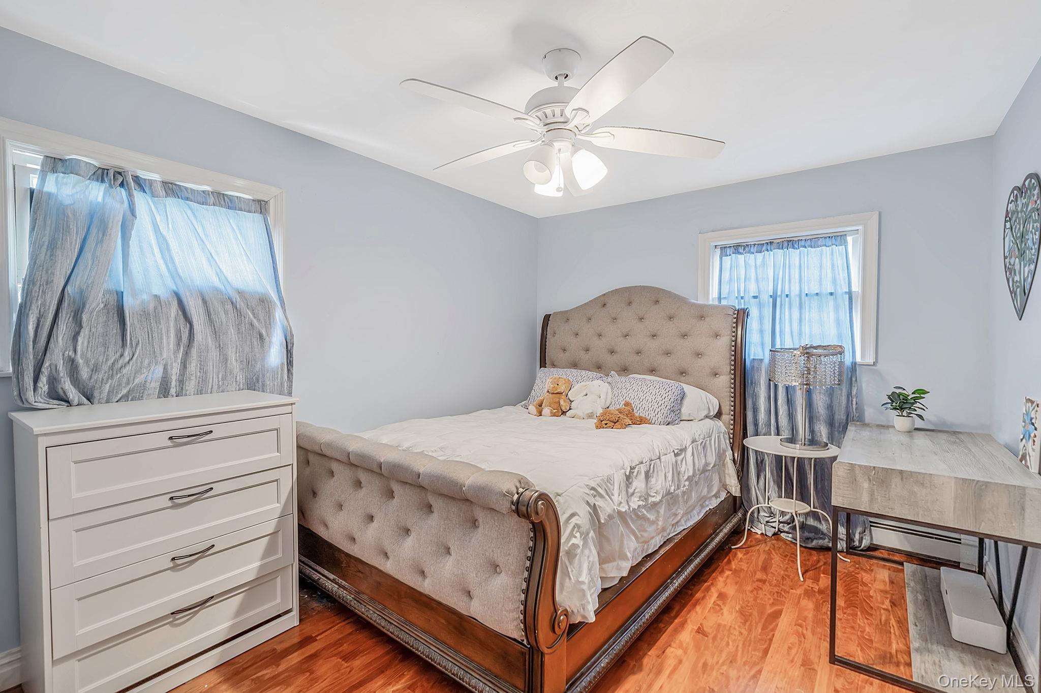 Single Family Blue Spruce Lane Suffolk County, NY 11725, MLS-1021591-24