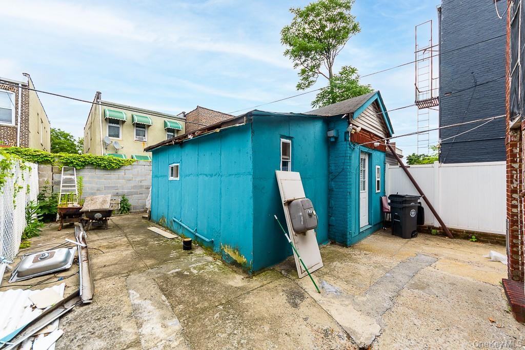 Single Family Miller Avenue  Brooklyn, NY 11207, MLS-1021596-10