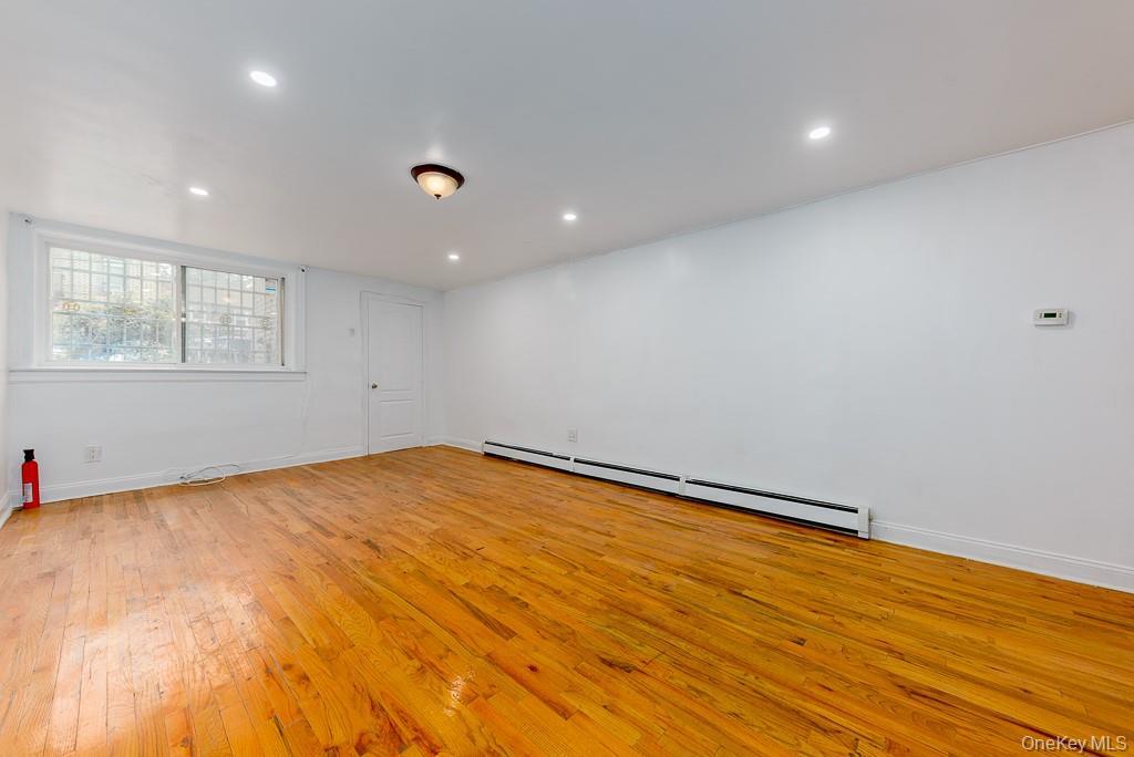 Apartment 96 E Brooklyn, NY 11236, MLS-1021616-2