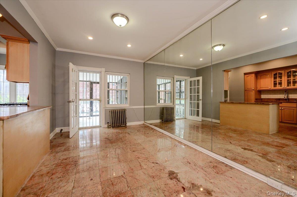 Single Family Utopia Parkway Queens, NY 11366, MLS-1021620-4