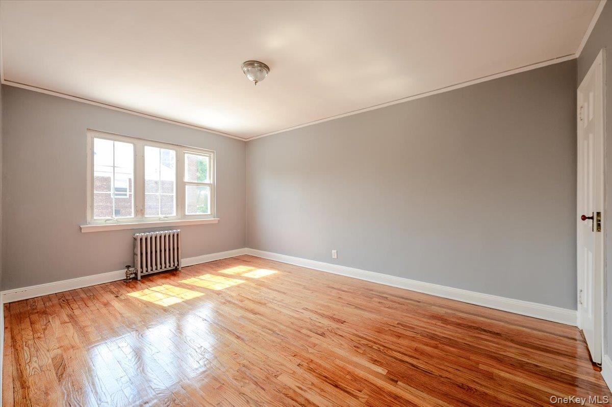 Single Family Utopia Parkway Queens, NY 11366, MLS-1021620-9