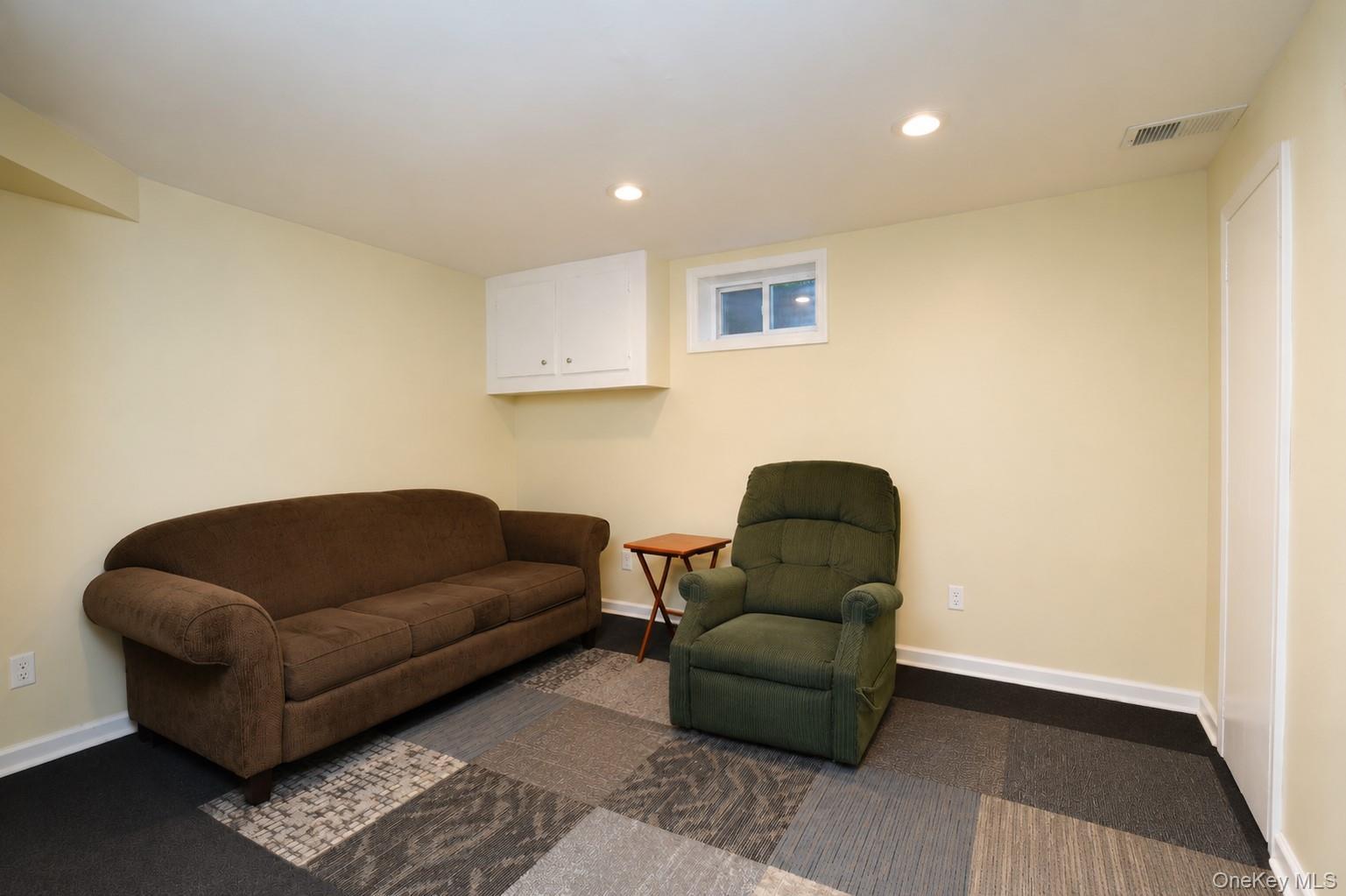 Single Family Cypress Avenue Staten Island, NY 10301, MLS-1021660-16